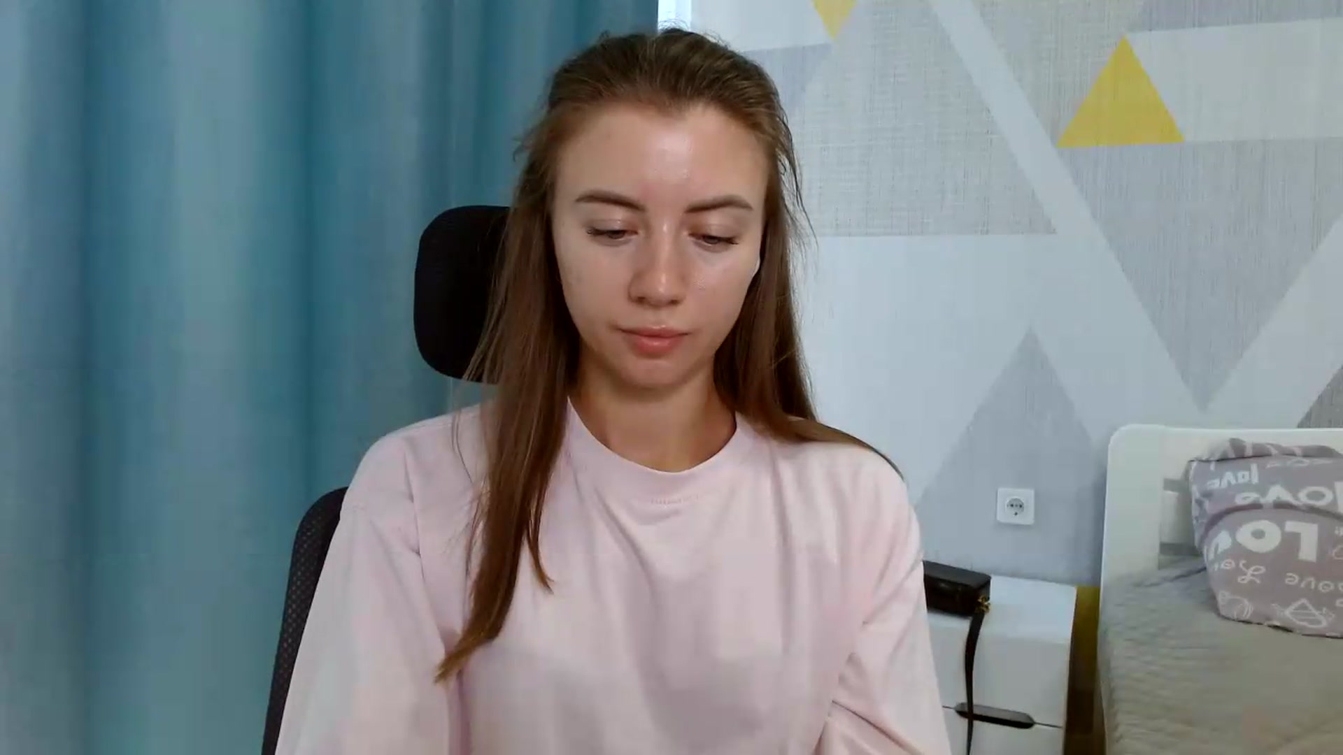 Gallery image thumbnail from Sulfate0's myfreecams stream on, 08/06/2026, 12:15 image 3 of 20