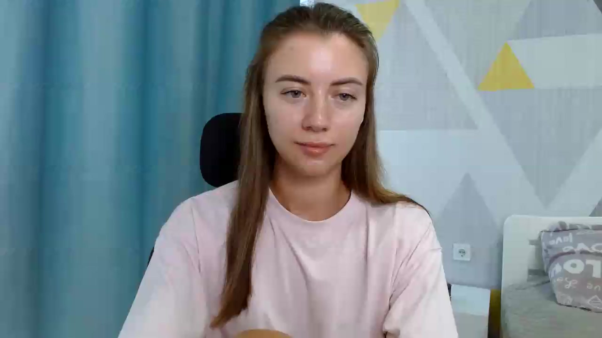 Gallery image thumbnail from Sulfate0's myfreecams stream on, 08/06/2026, 12:15 image 19 of 20