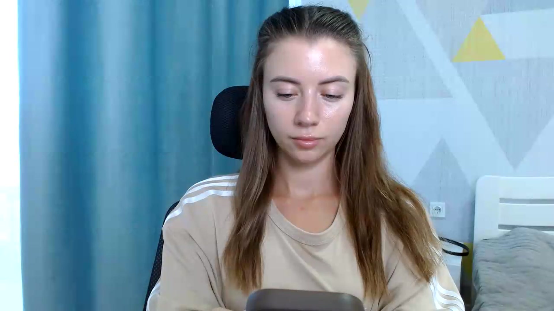 Gallery image thumbnail from Sulfate0's myfreecams stream on, 08/07/2026, 08:29 image 3 of 20
