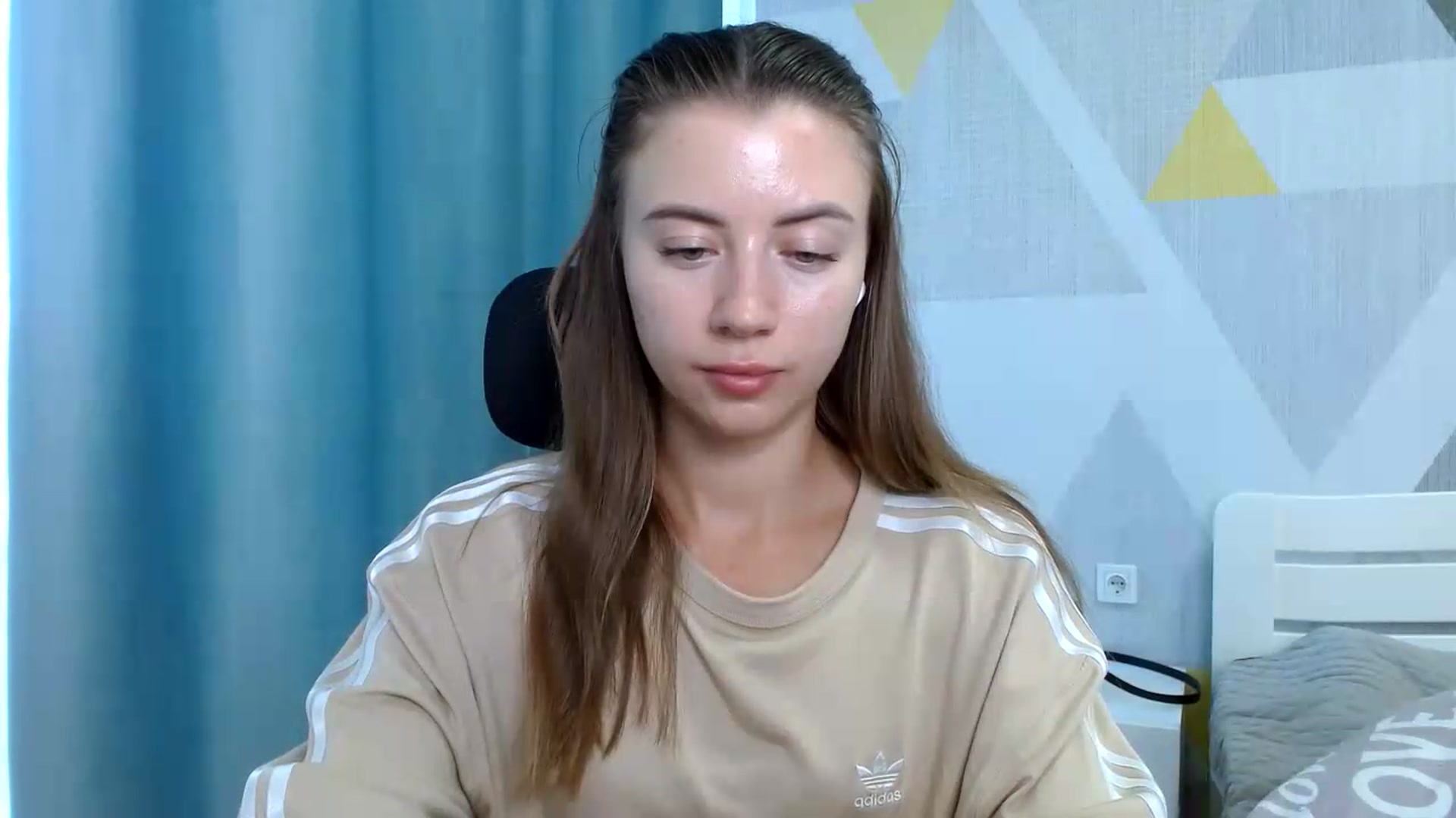 Gallery image thumbnail from Sulfate0's myfreecams stream on, 08/07/2026, 09:22 image 7 of 20