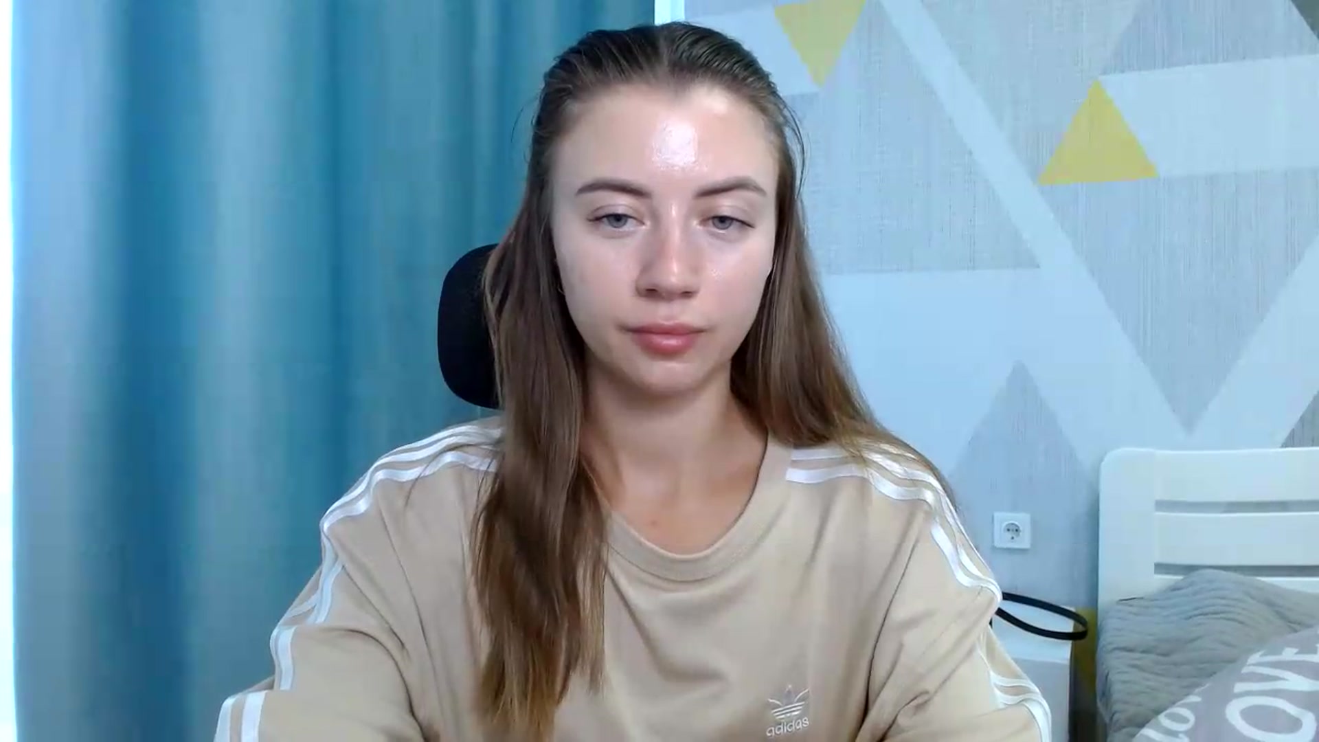 Gallery image thumbnail from Sulfate0's myfreecams stream on, 08/07/2026, 09:22 image 8 of 20