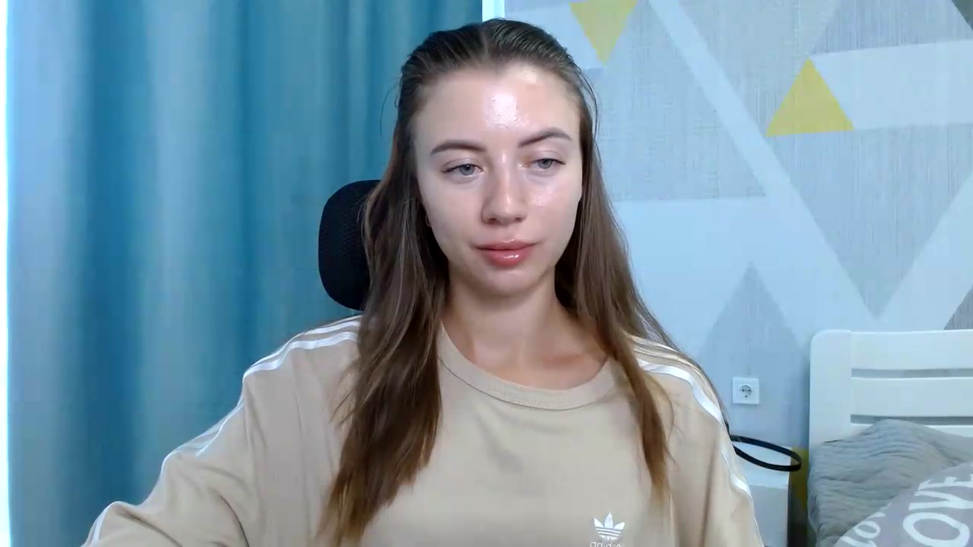 Gallery image thumbnail from Sulfate0's myfreecams stream on, 08/07/2026, 09:22 image 18 of 20