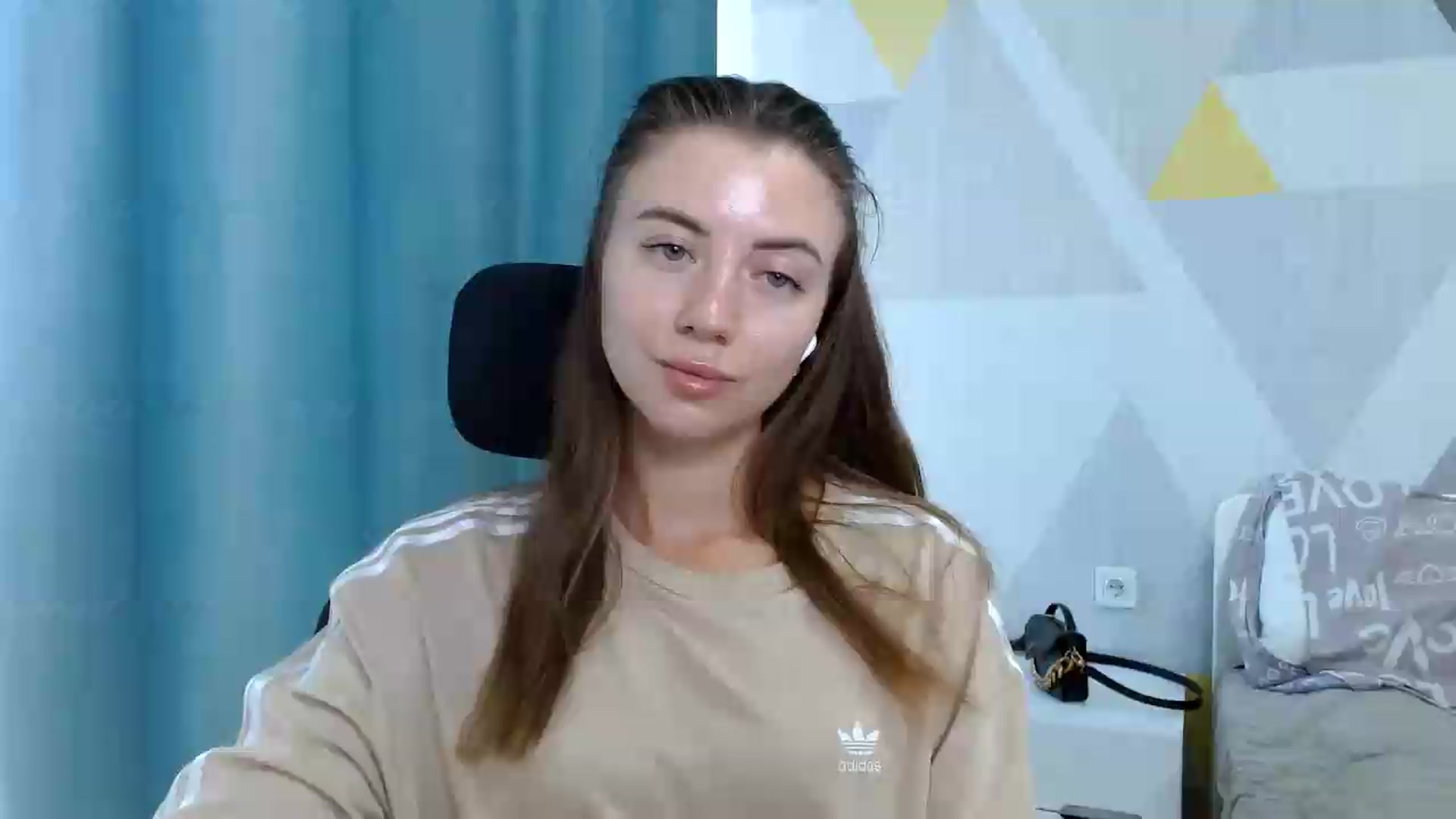 Gallery image thumbnail from Sulfate0's myfreecams stream on, 08/07/2026, 11:13 image 20 of 20
