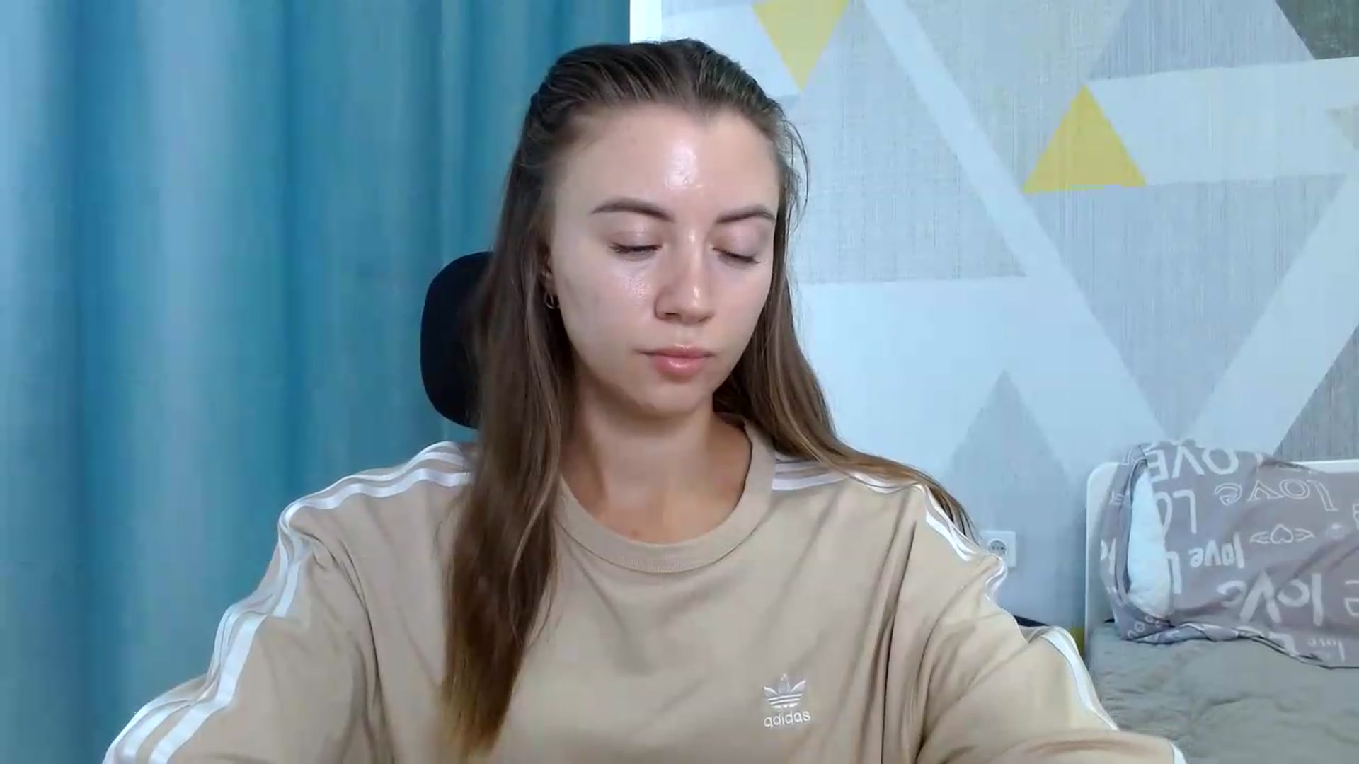 Gallery image thumbnail from Sulfate0's myfreecams stream on, 08/07/2026, 11:13 image 7 of 20