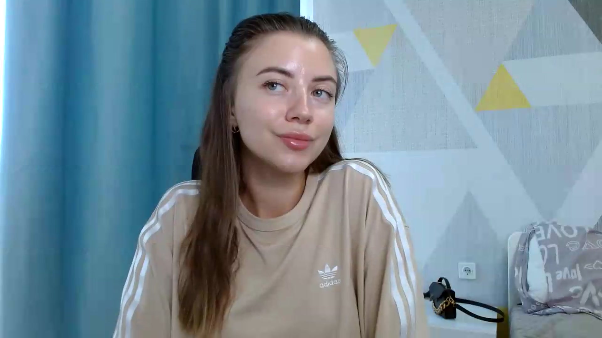 Gallery image thumbnail from Sulfate0's myfreecams stream on, 08/07/2026, 11:13 image 3 of 20