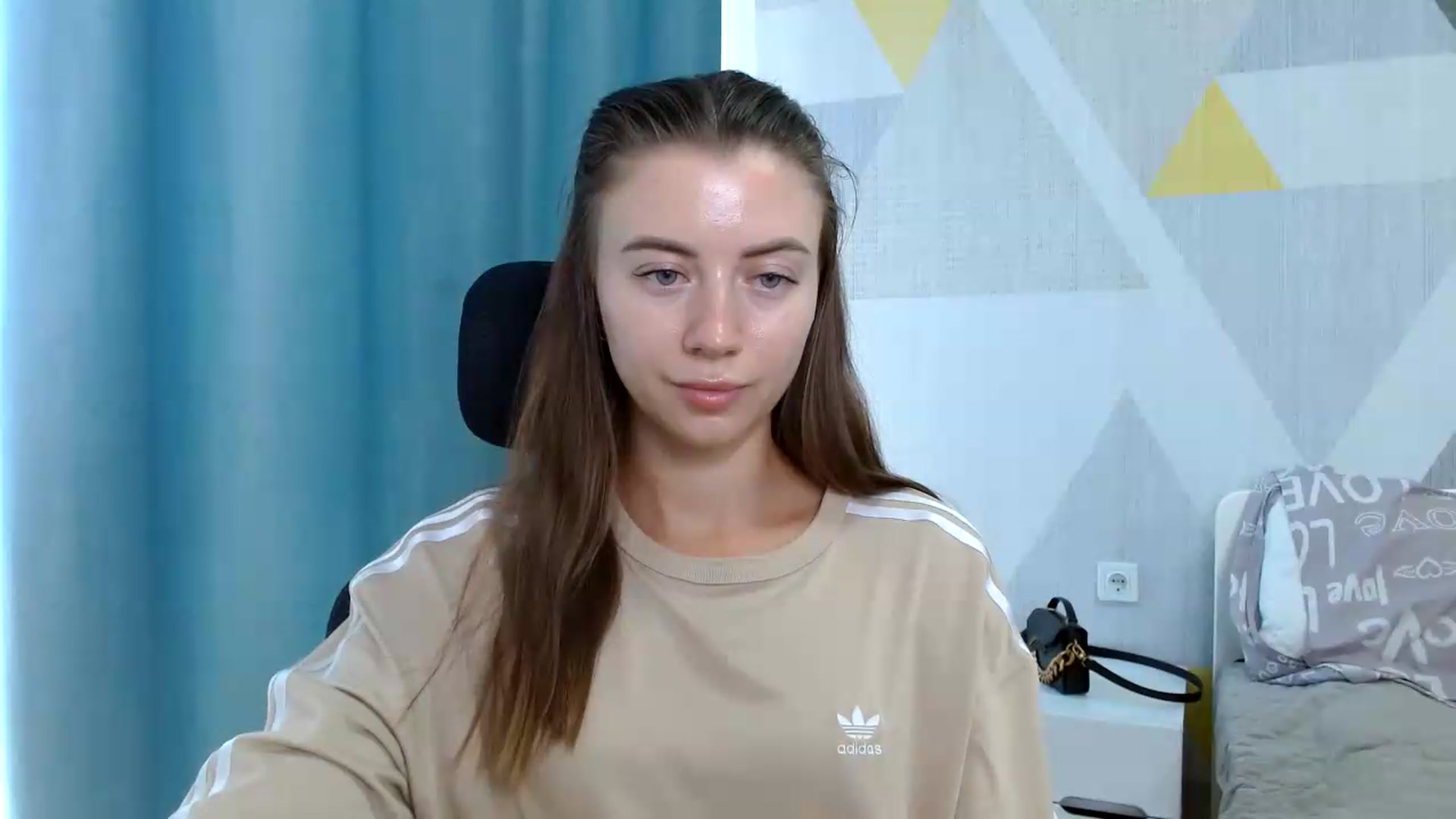 Gallery image thumbnail from Sulfate0's myfreecams stream on, 08/07/2026, 11:13 image 19 of 20