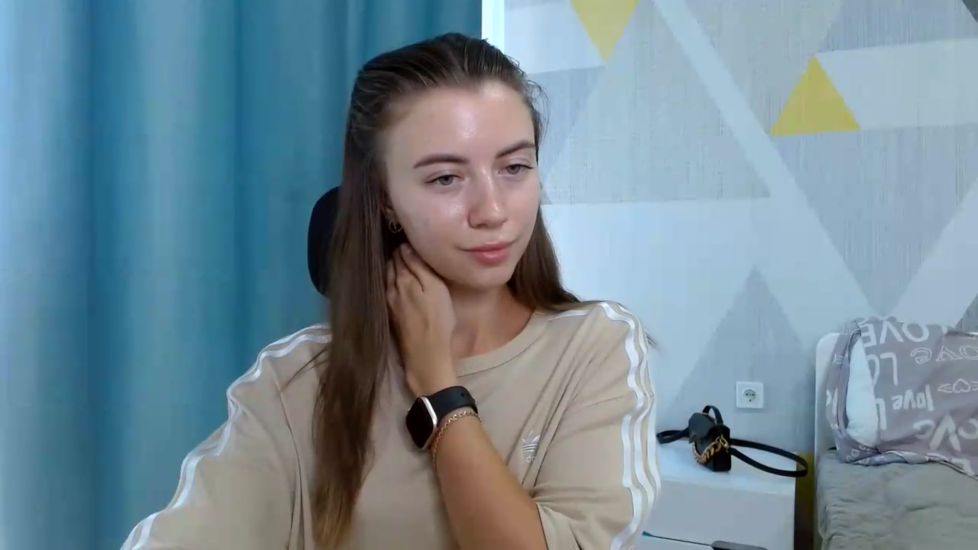 Gallery image thumbnail from Sulfate0's myfreecams stream on, 08/07/2026, 11:31 image 2 of 20