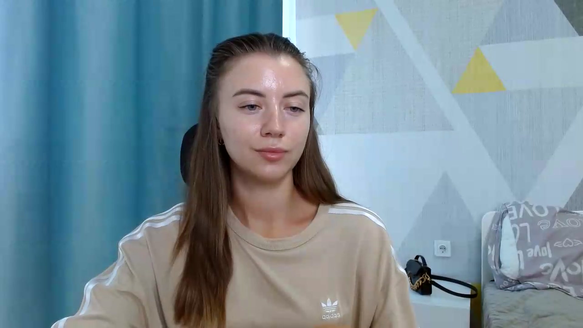 Gallery image thumbnail from Sulfate0's myfreecams stream on, 08/07/2026, 11:31 image 7 of 20