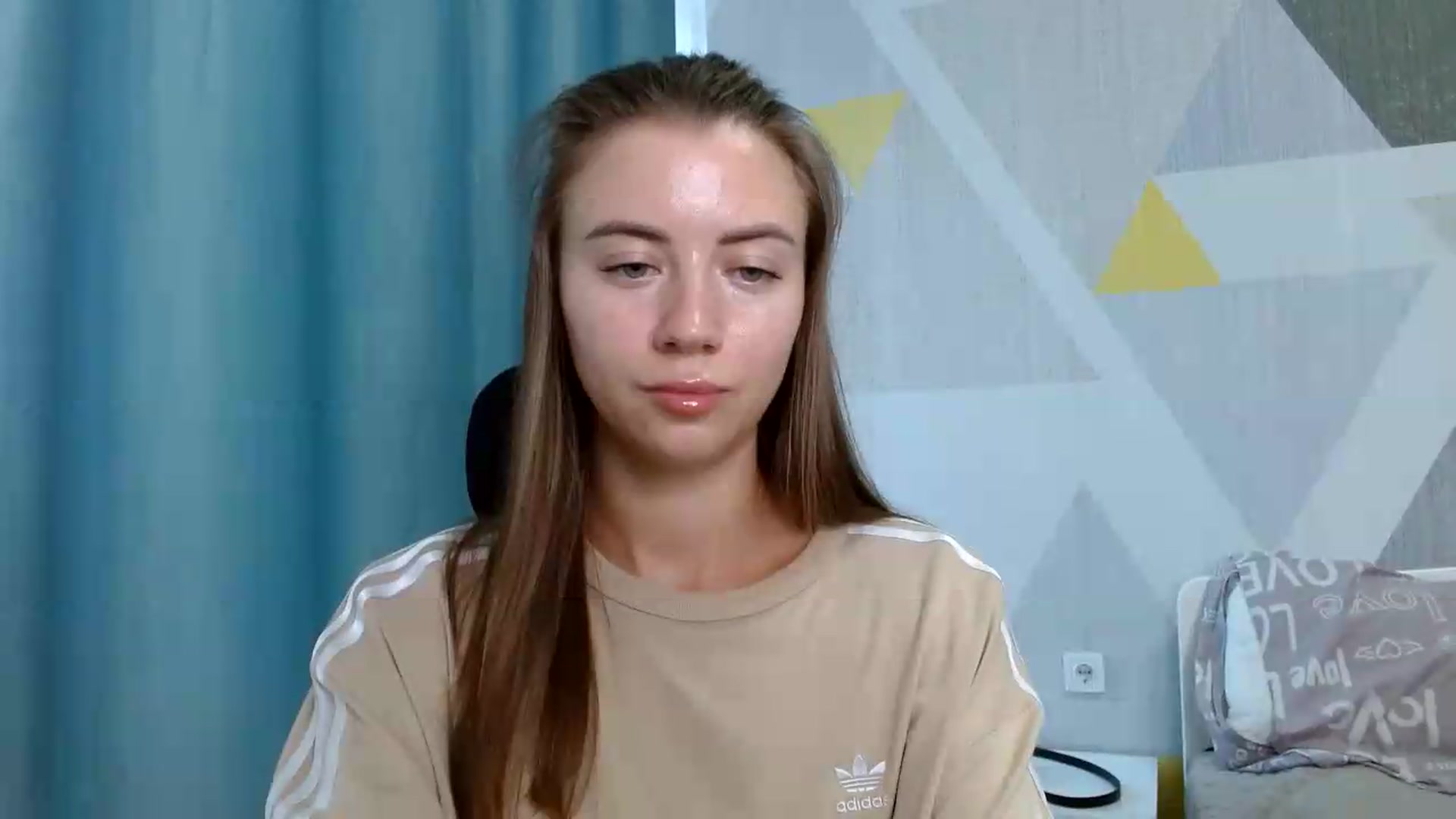 Gallery image thumbnail from Sulfate0's myfreecams stream on, 08/08/2026, 10:13 image 12 of 20