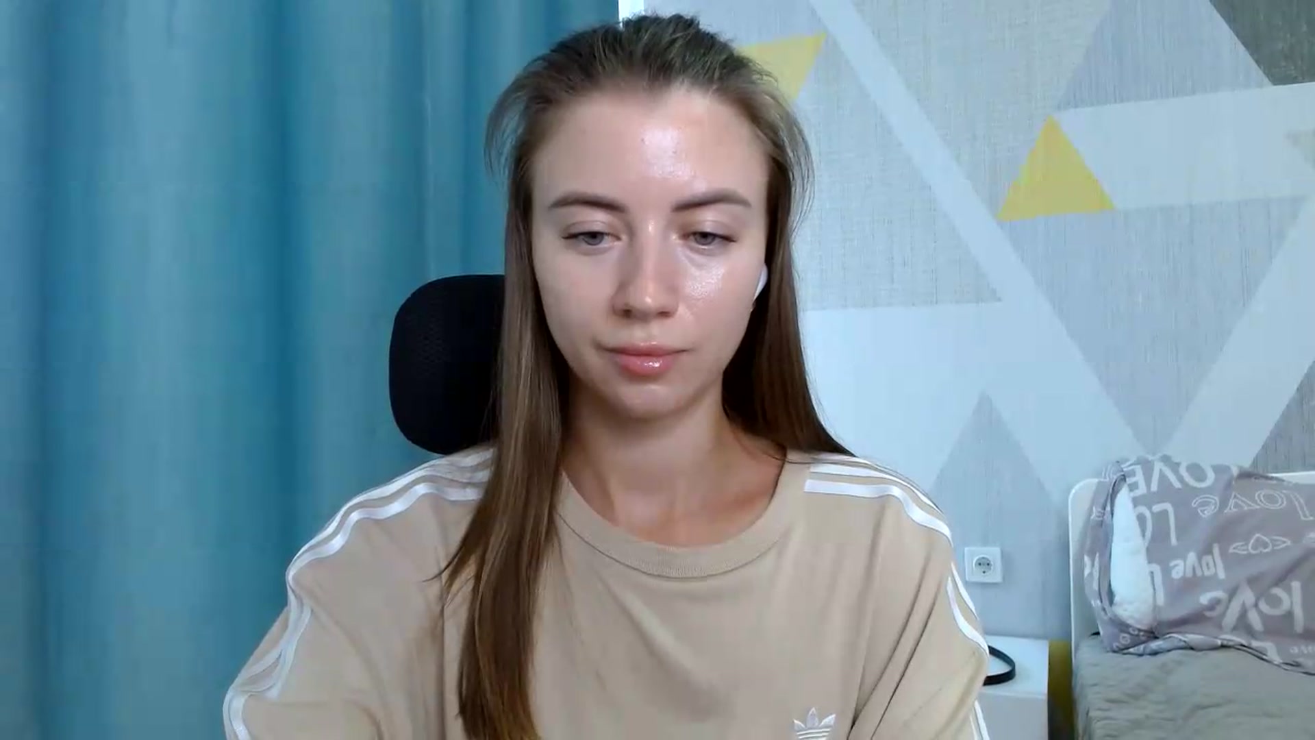Gallery image thumbnail from Sulfate0's myfreecams stream on, 08/08/2026, 10:13 image 19 of 20