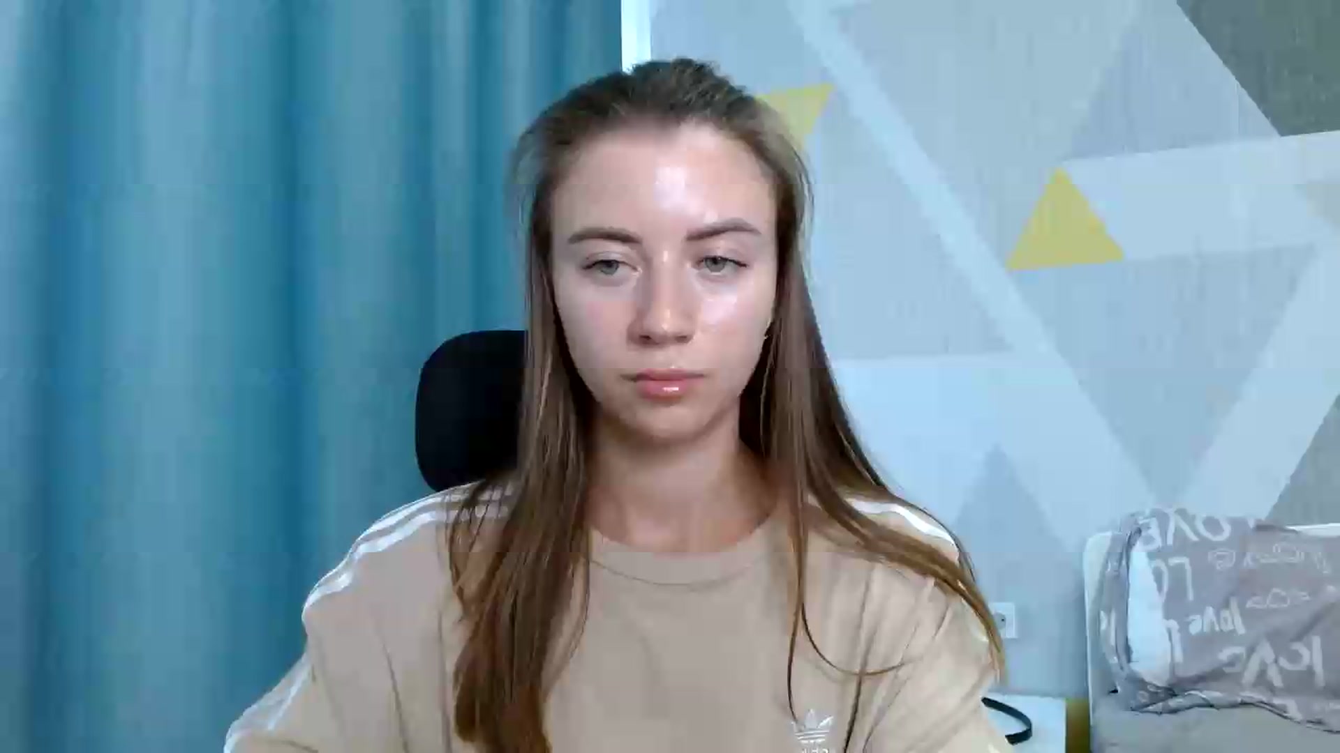 Gallery image thumbnail from Sulfate0's myfreecams stream on, 08/08/2026, 10:13 image 13 of 20