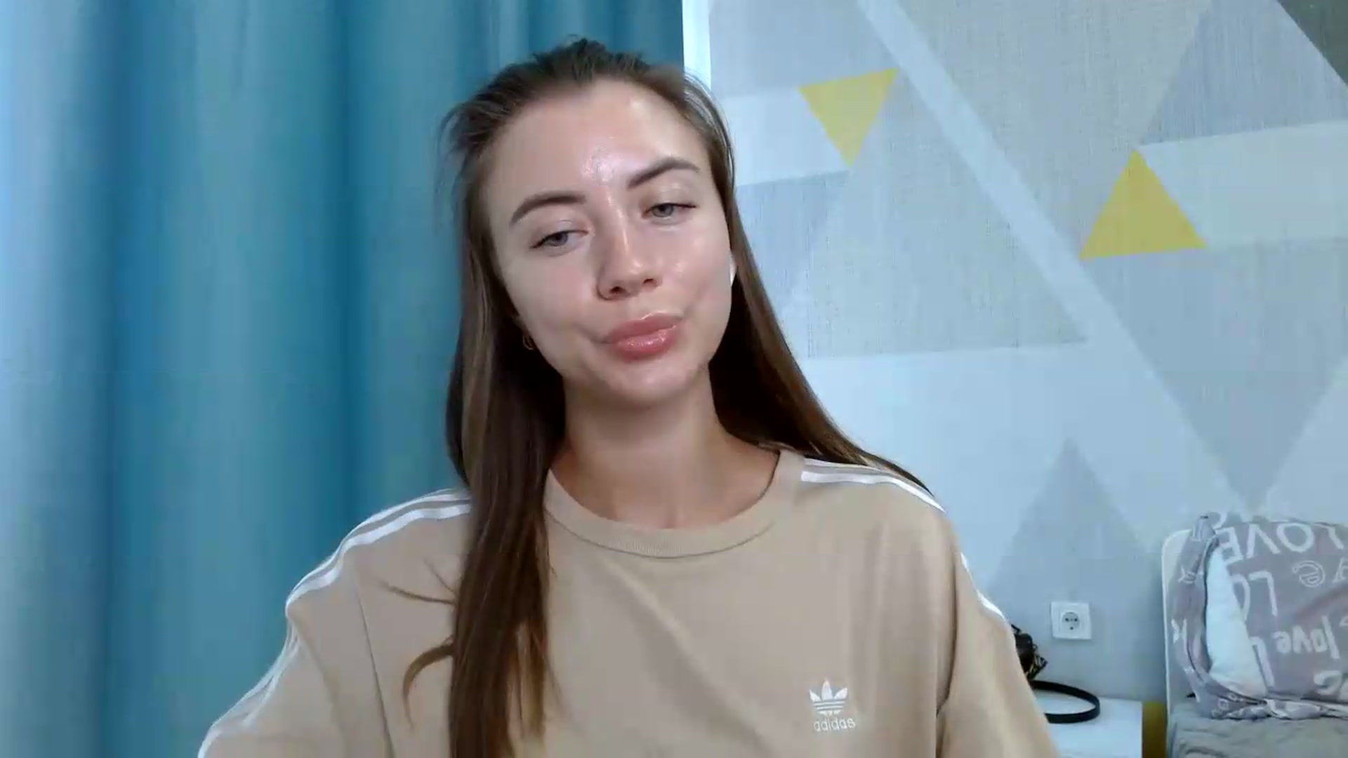 Gallery image thumbnail from Sulfate0's myfreecams stream on, 08/08/2026, 11:15 image 19 of 20