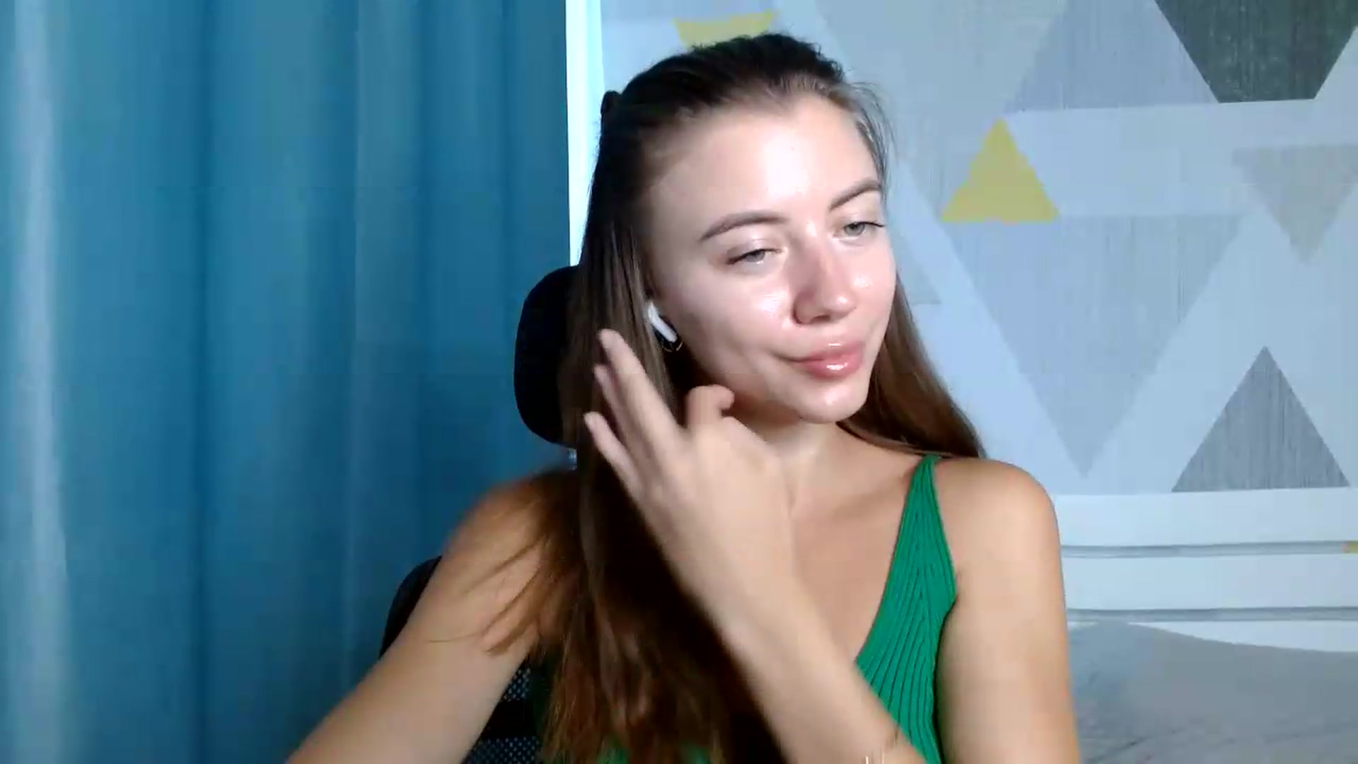 Gallery image thumbnail from Sulfate0's myfreecams stream on, 08/09/2026, 07:17 image 17 of 20