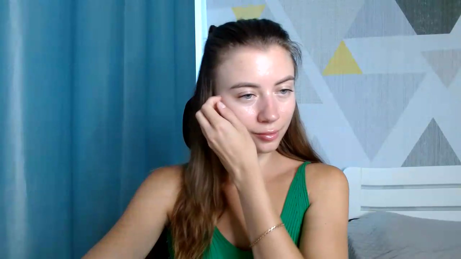 Gallery image thumbnail from Sulfate0's myfreecams stream on, 08/09/2026, 07:17 image 10 of 20