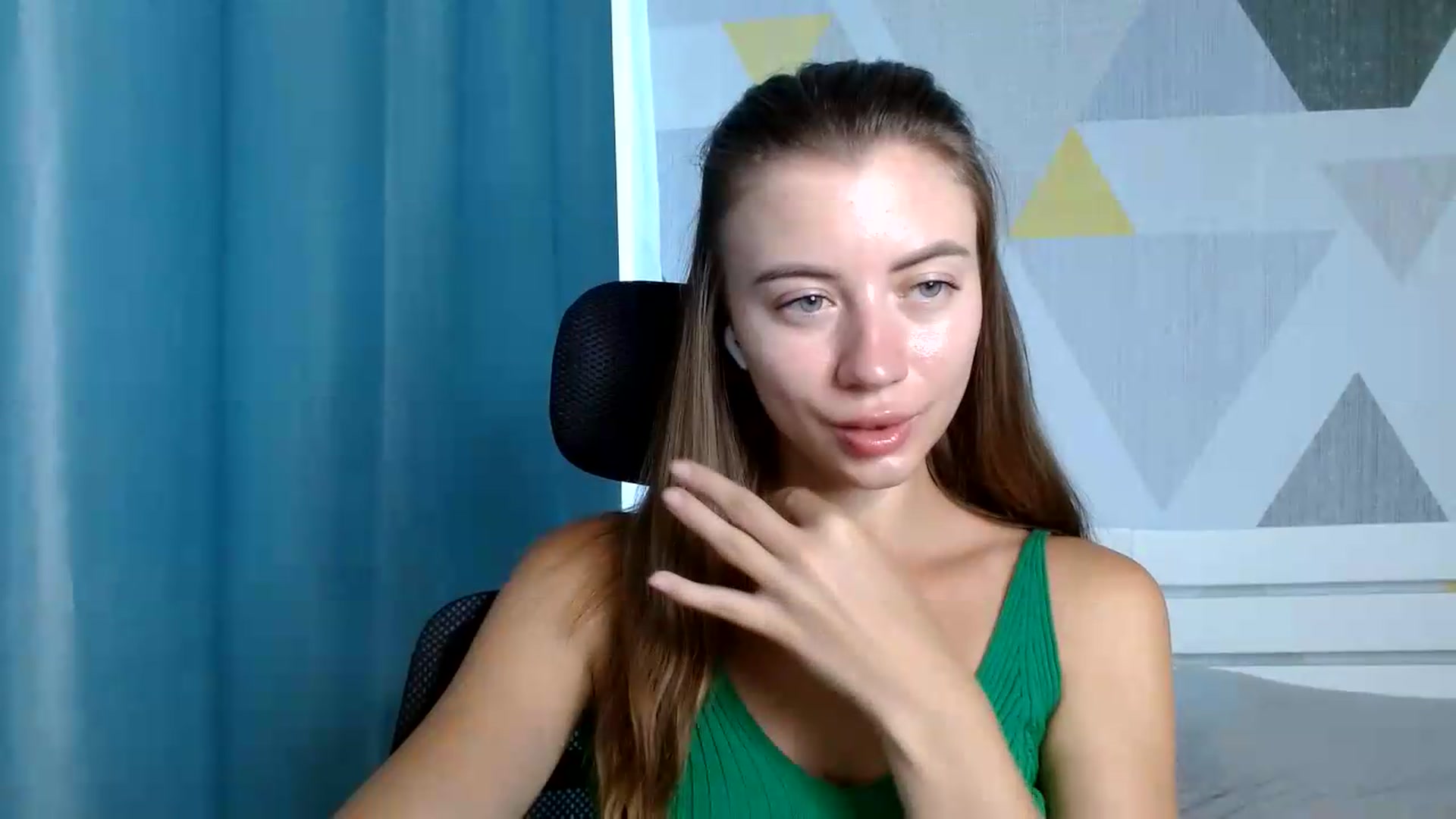 Gallery image thumbnail from Sulfate0's myfreecams stream on, 08/09/2026, 07:17 image 18 of 20