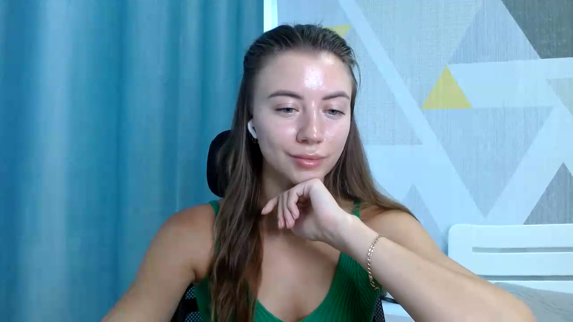 Gallery image thumbnail from Sulfate0's myfreecams stream on, 08/09/2026, 09:08 image 9 of 20