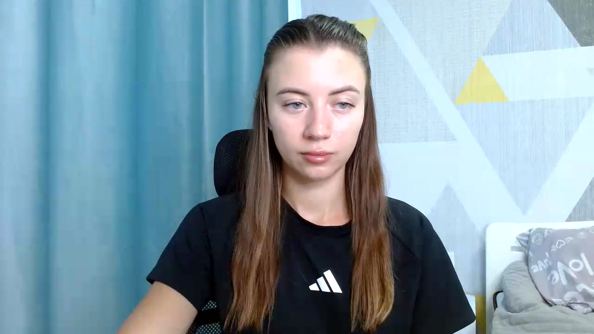 Gallery image thumbnail from Sulfate0's myfreecams stream on, 08/10/2026, 06:27 image 4 of 20