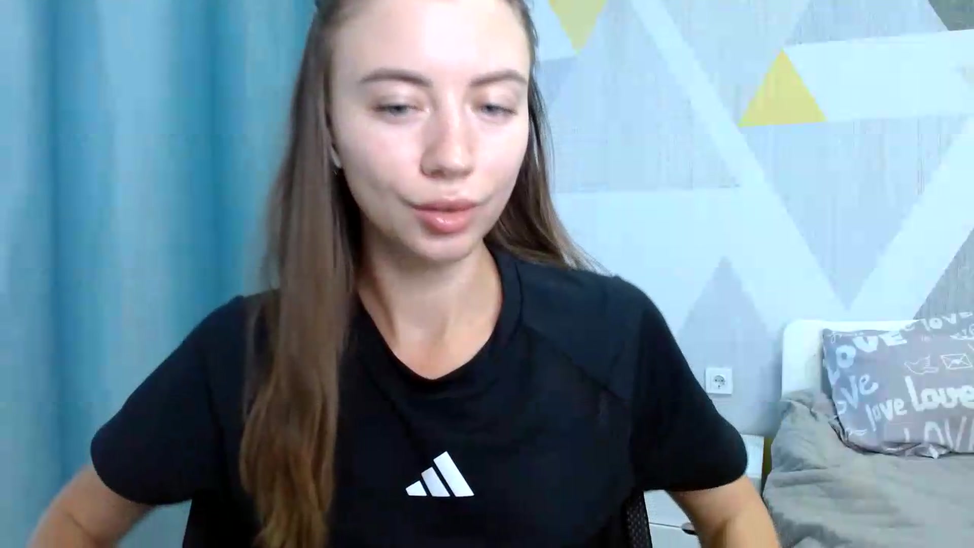 Gallery image thumbnail from Sulfate0's myfreecams stream on, 08/10/2026, 08:39 image 13 of 20
