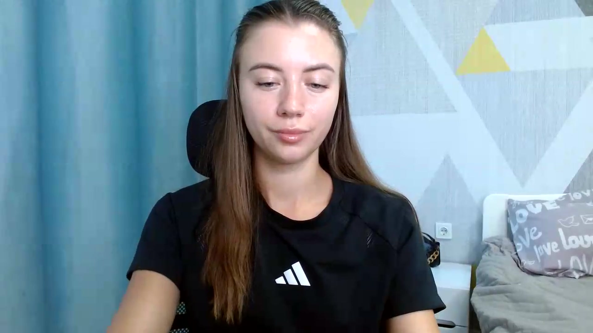 Gallery image thumbnail from Sulfate0's myfreecams stream on, 08/10/2026, 08:39 image 6 of 20