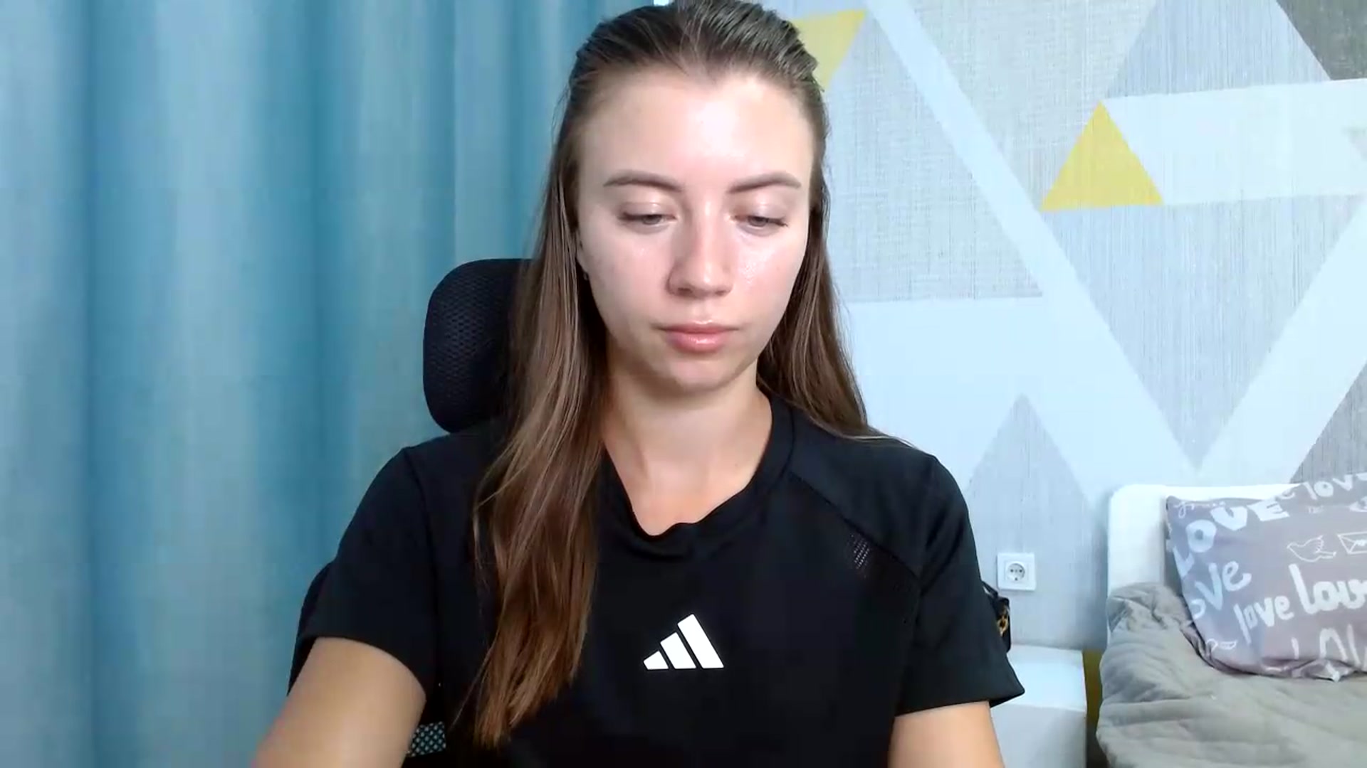 Gallery image thumbnail from Sulfate0's myfreecams stream on, 08/10/2026, 08:39 image 16 of 20