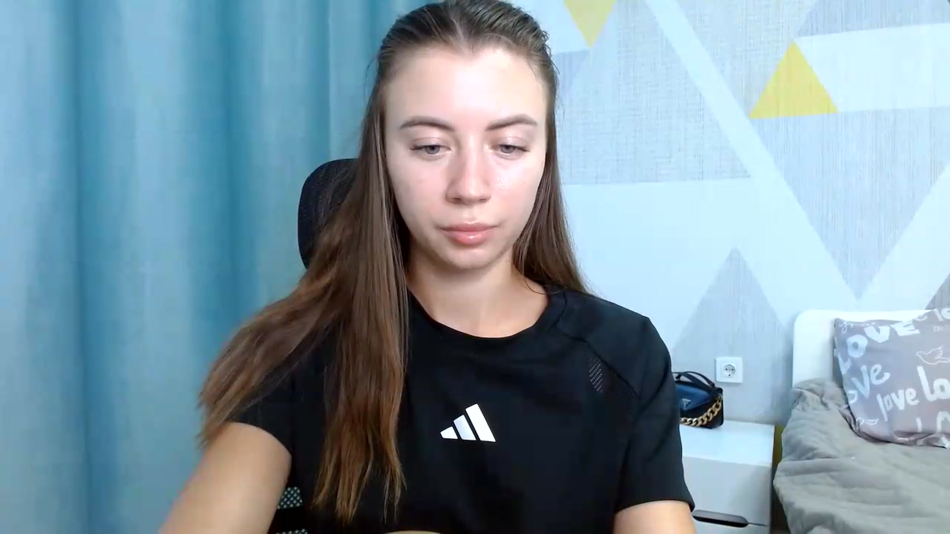 Gallery image thumbnail from Sulfate0's myfreecams stream on, 08/10/2026, 08:39 image 2 of 20