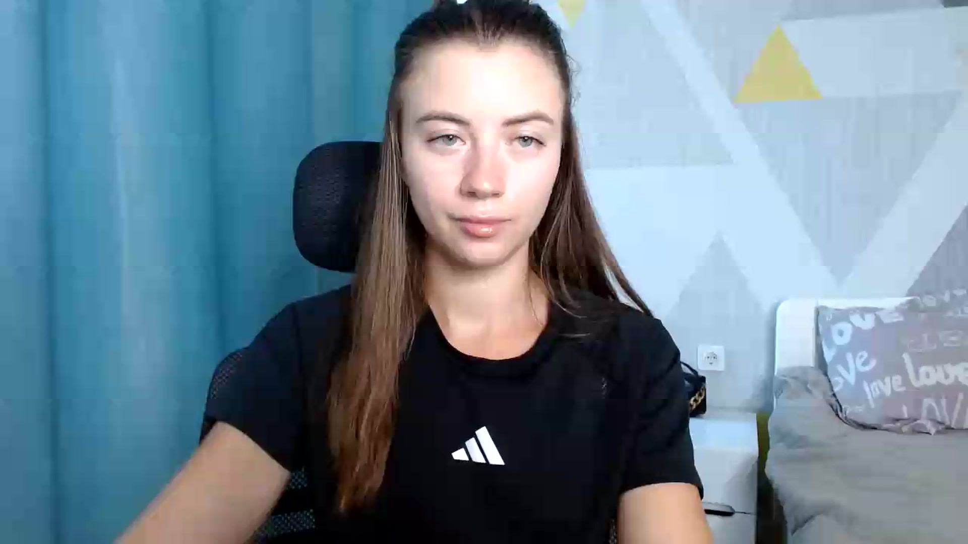 Gallery image thumbnail from Sulfate0's myfreecams stream on, 08/10/2026, 09:28 image 19 of 20