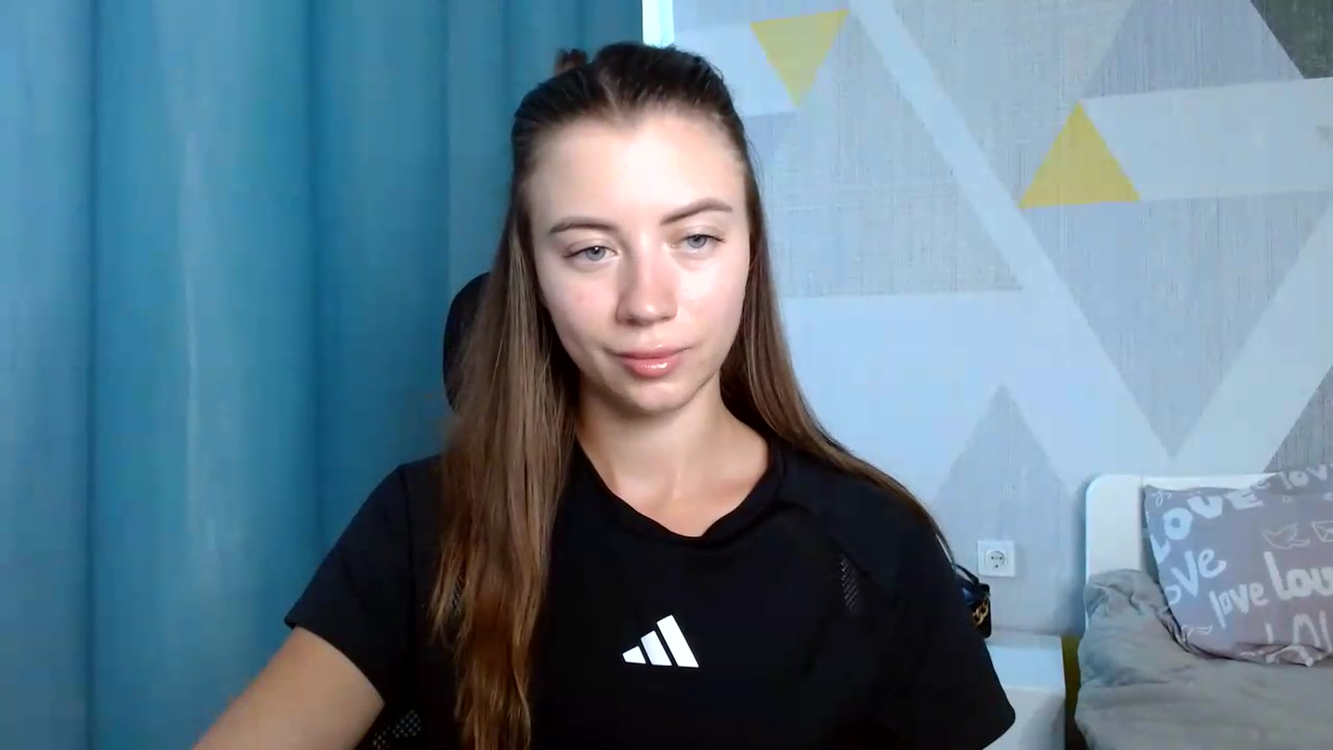 Gallery image thumbnail from Sulfate0's myfreecams stream on, 08/10/2026, 09:28 image 4 of 20