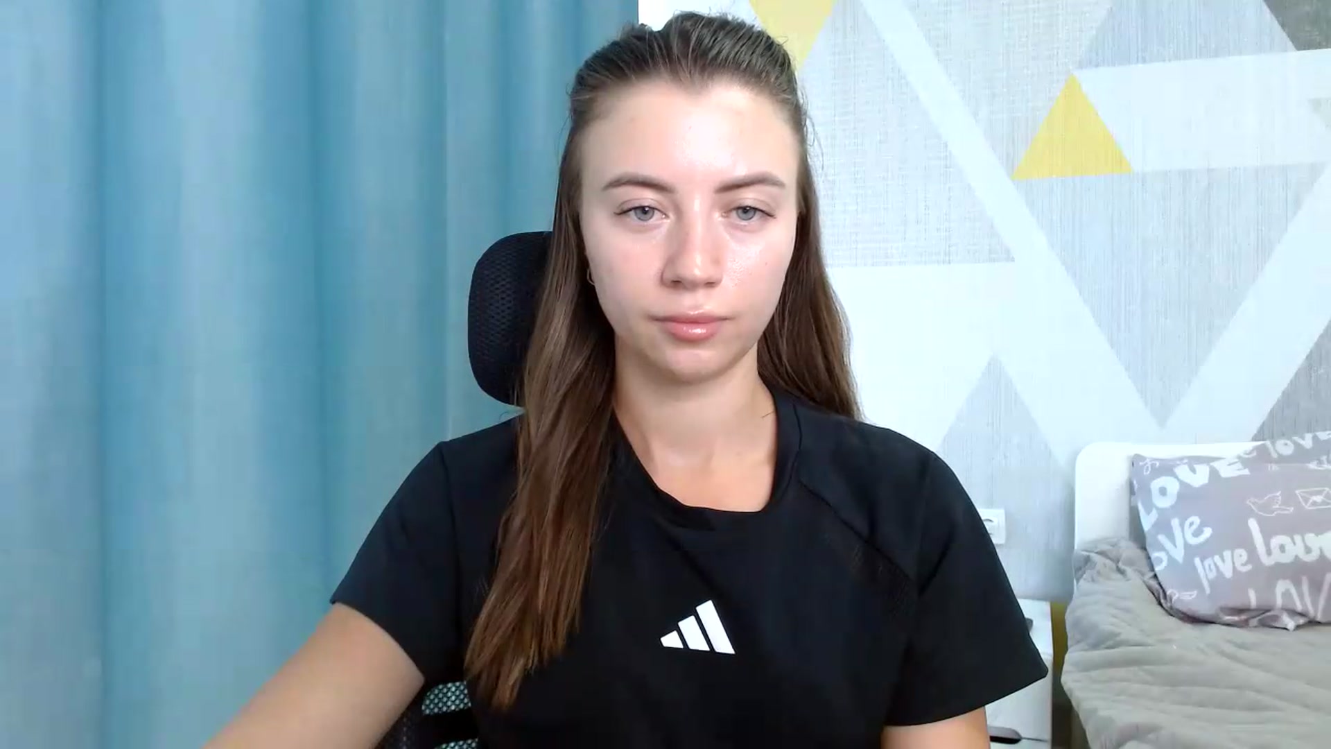 Gallery image thumbnail from Sulfate0's myfreecams stream on, 08/10/2026, 10:14 image 15 of 20