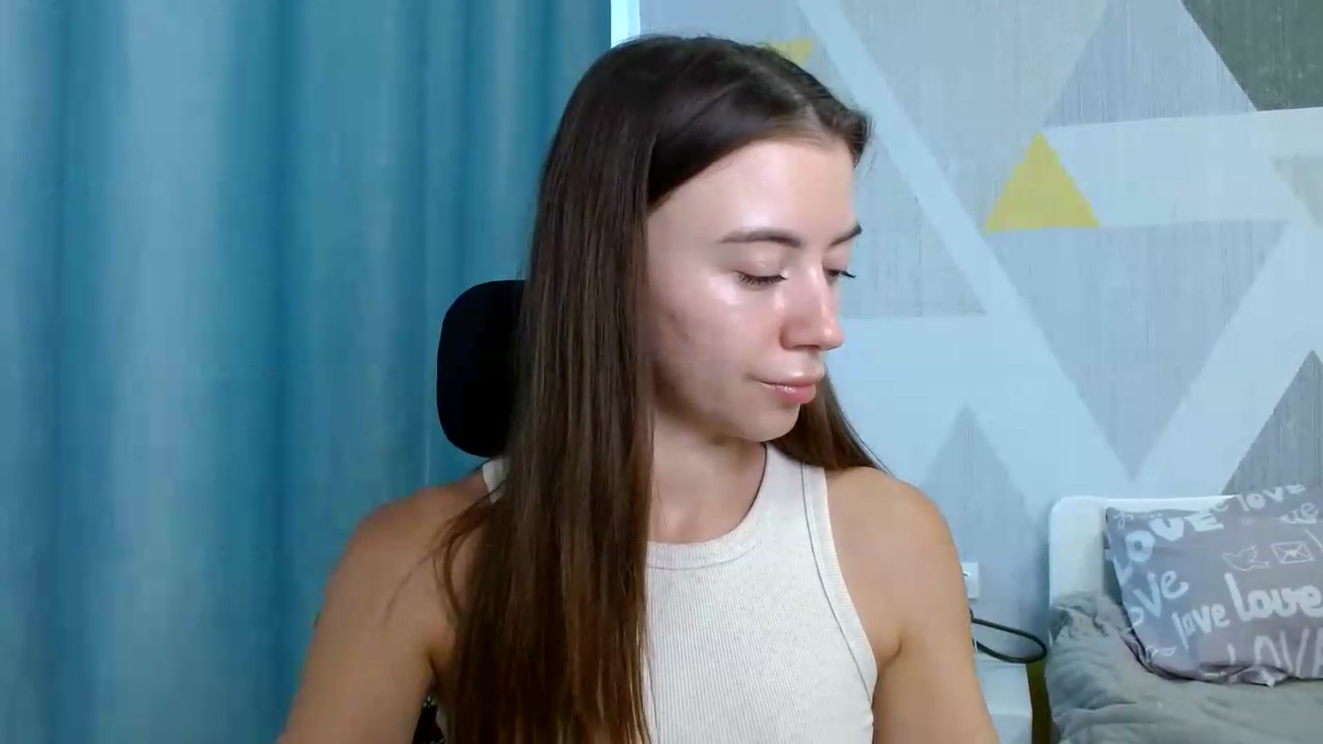Gallery image thumbnail from Sulfate0's myfreecams stream on, 08/11/2026, 08:32 image 12 of 20