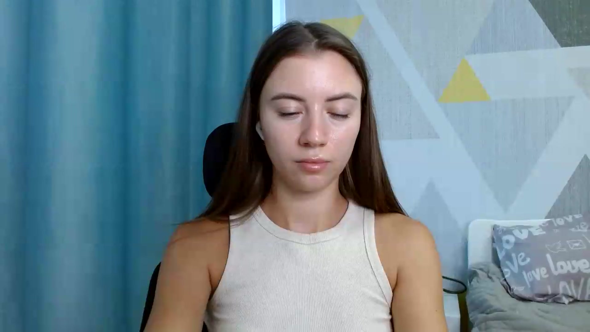 Gallery image thumbnail from Sulfate0's myfreecams stream on, 08/11/2026, 08:32 image 16 of 20