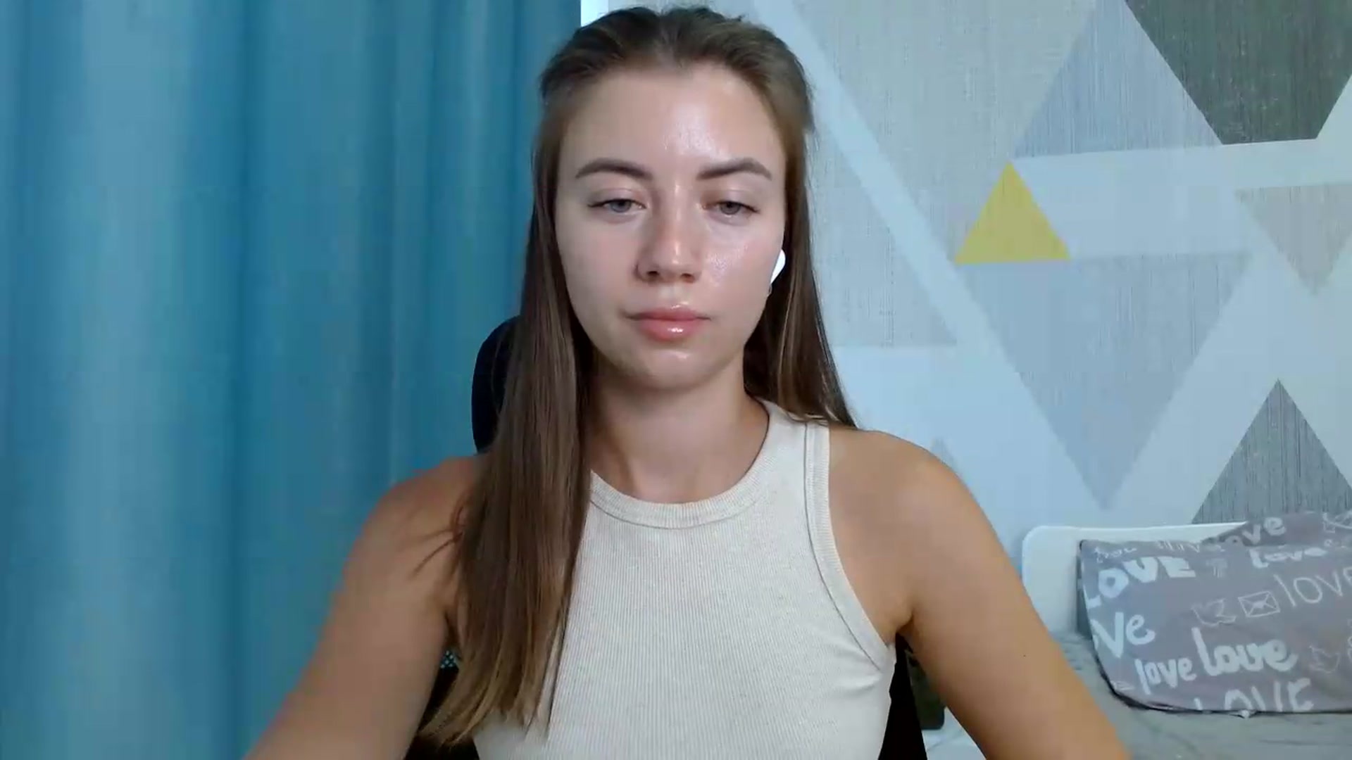 Gallery image thumbnail from Sulfate0's myfreecams stream on, 08/11/2026, 11:31 image 7 of 20