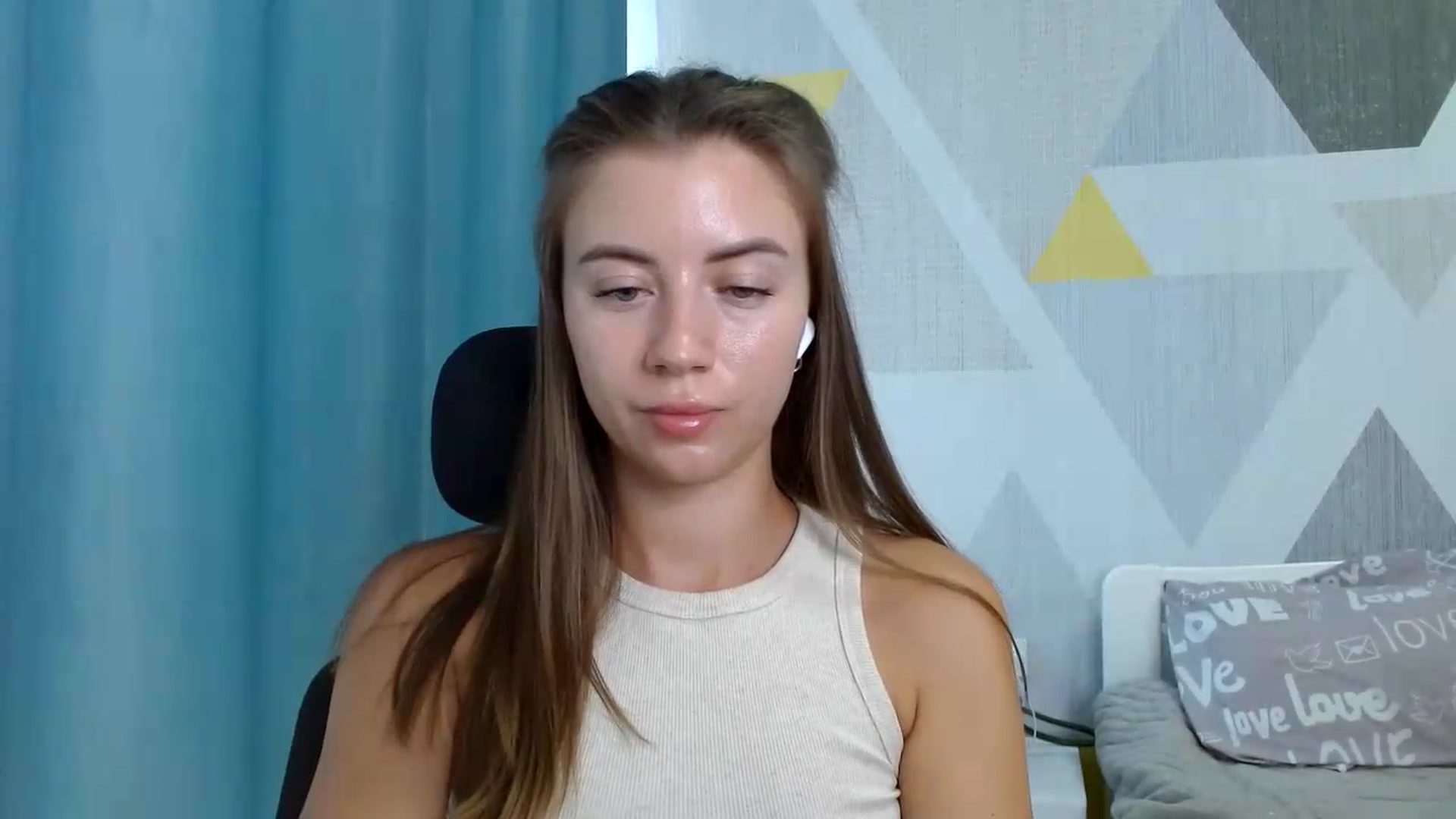 Gallery image thumbnail from Sulfate0's myfreecams stream on, 08/11/2026, 11:48 image 2 of 20