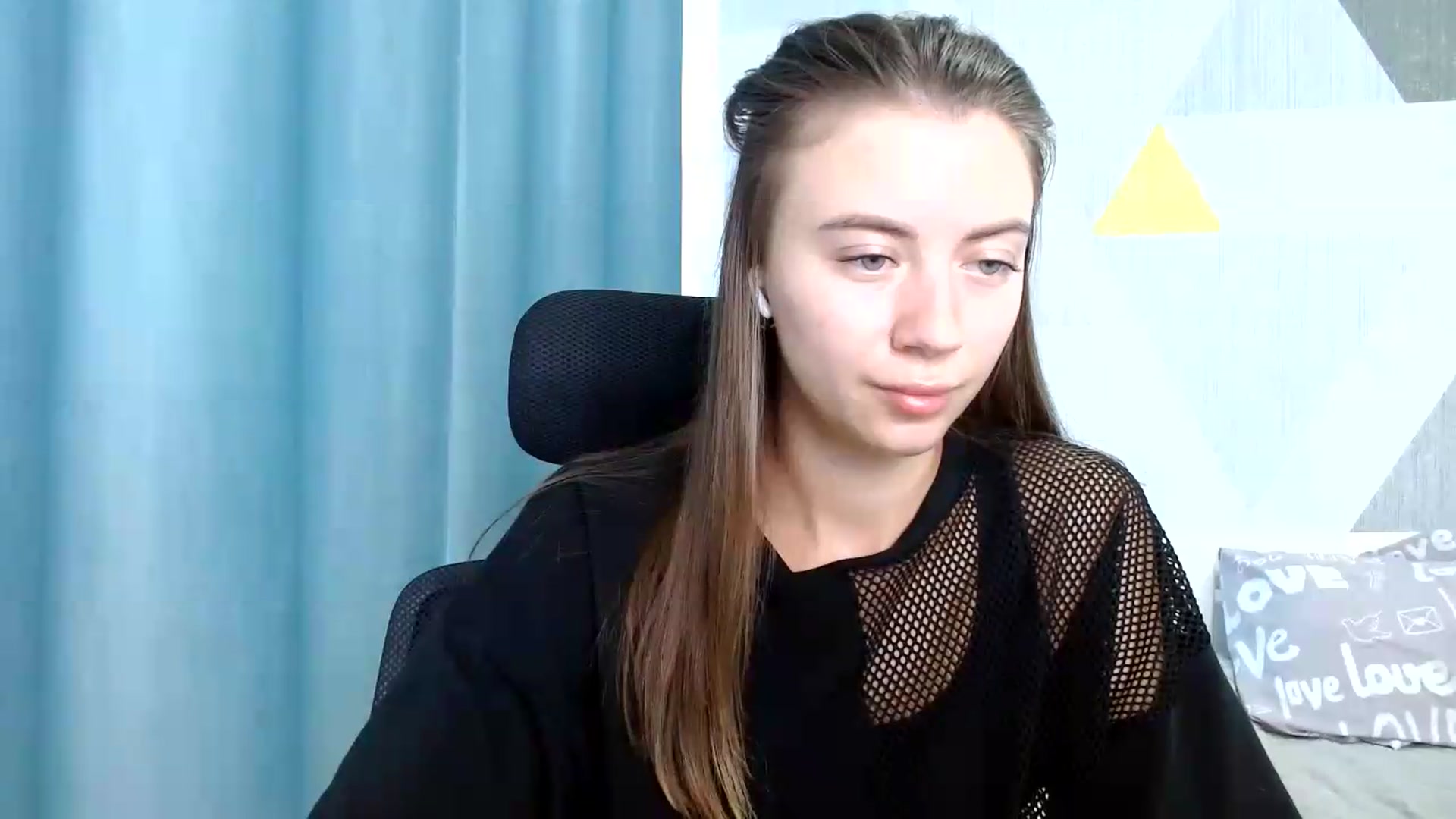 Gallery image thumbnail from Sulfate0's myfreecams stream on, 08/12/2026, 07:11 image 2 of 20