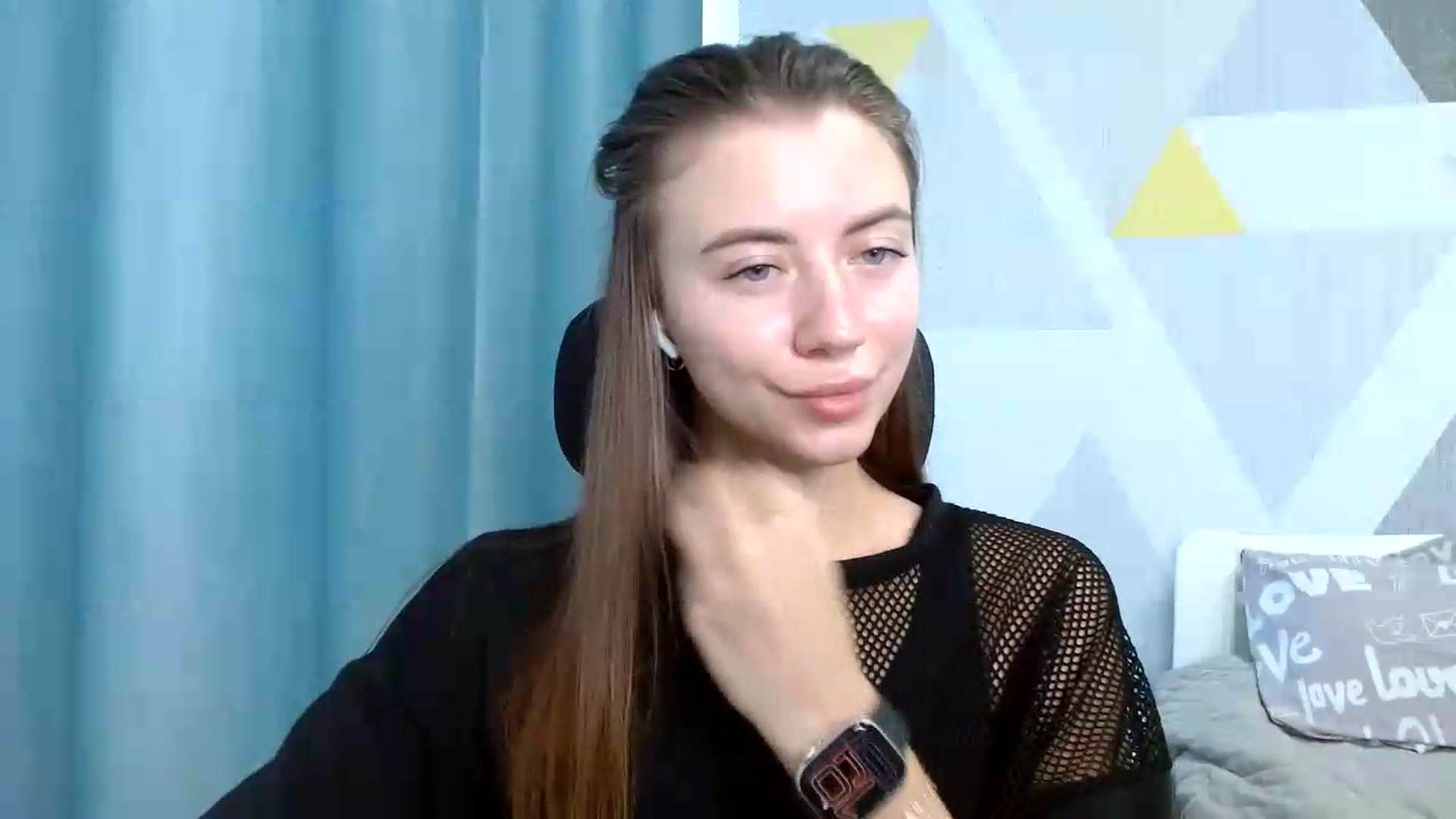 Gallery image thumbnail from Sulfate0's myfreecams stream on, 08/12/2026, 07:11 image 14 of 20