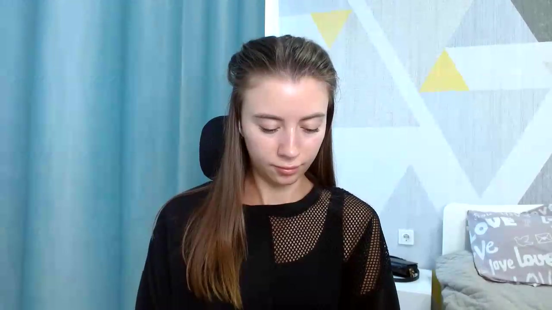 Gallery image thumbnail from Sulfate0's myfreecams stream on, 08/12/2026, 08:43 image 6 of 20
