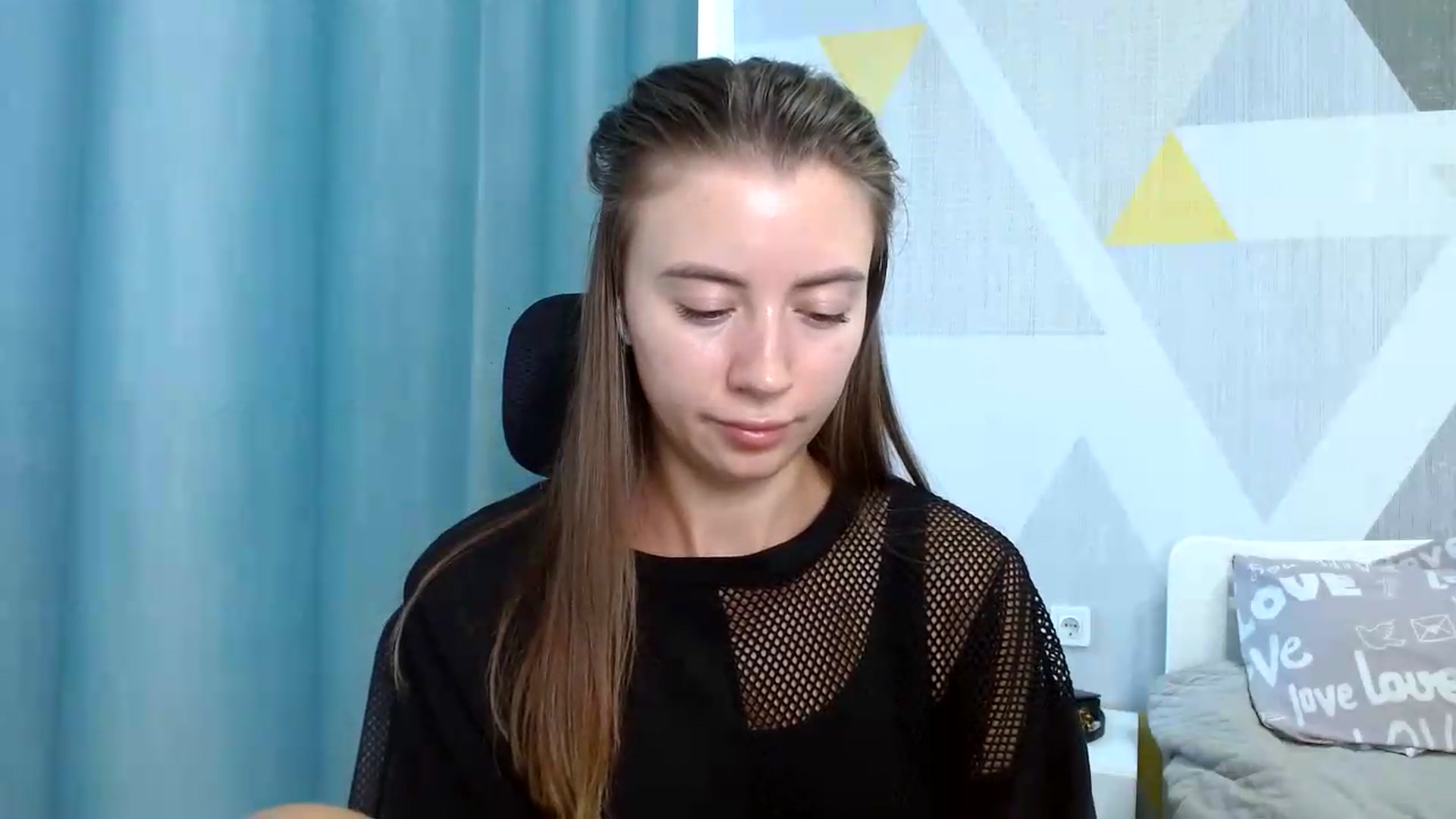 Gallery image thumbnail from Sulfate0's myfreecams stream on, 08/12/2026, 08:43 image 14 of 20