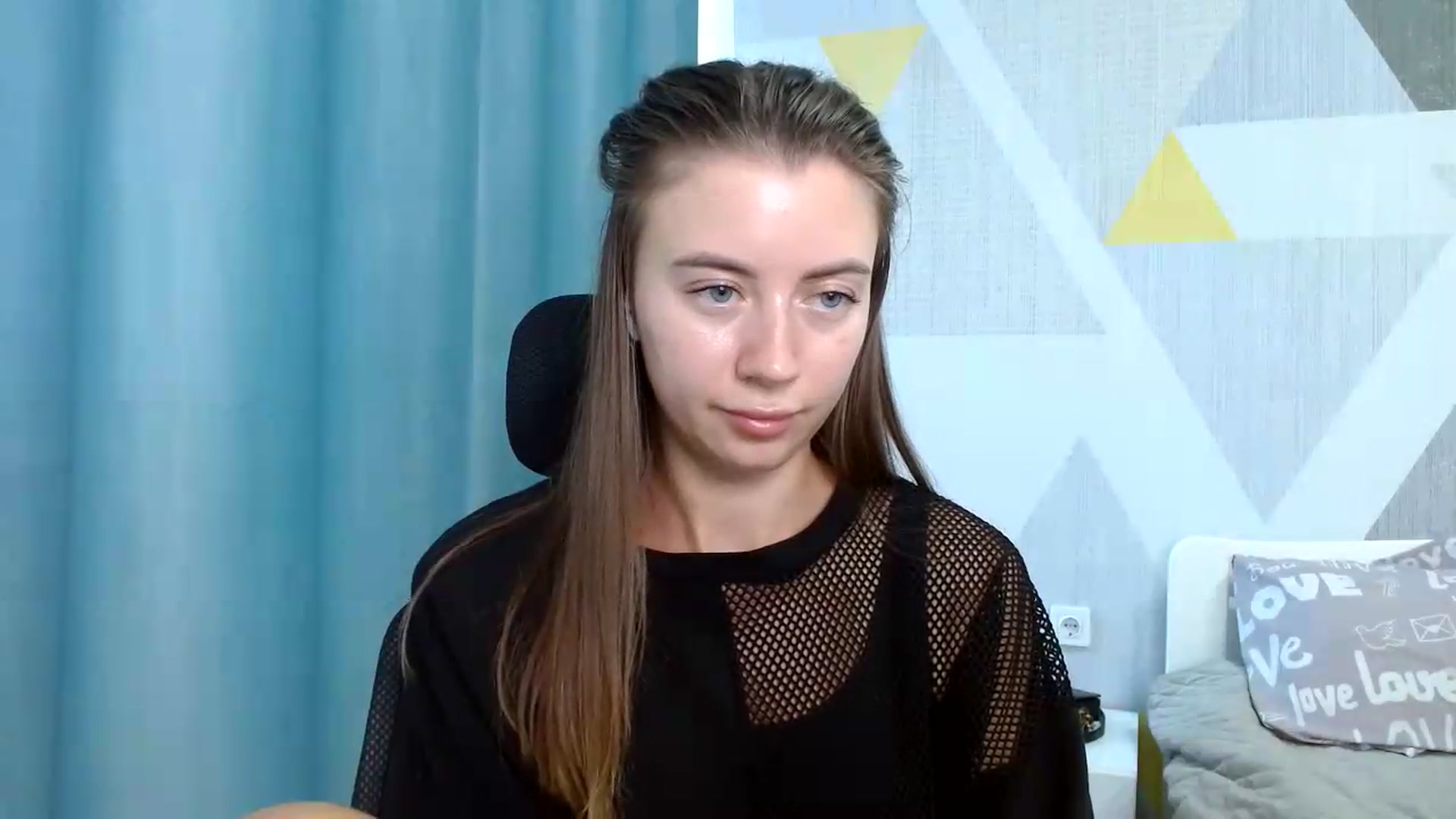 Gallery image thumbnail from Sulfate0's myfreecams stream on, 08/12/2026, 08:43 image 15 of 20