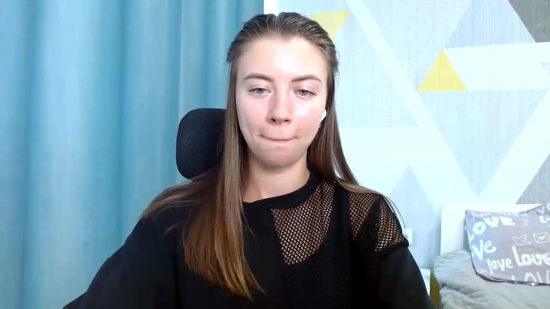 Gallery image thumbnail from Sulfate0's myfreecams stream on, 08/12/2026, 09:25 image 18 of 20
