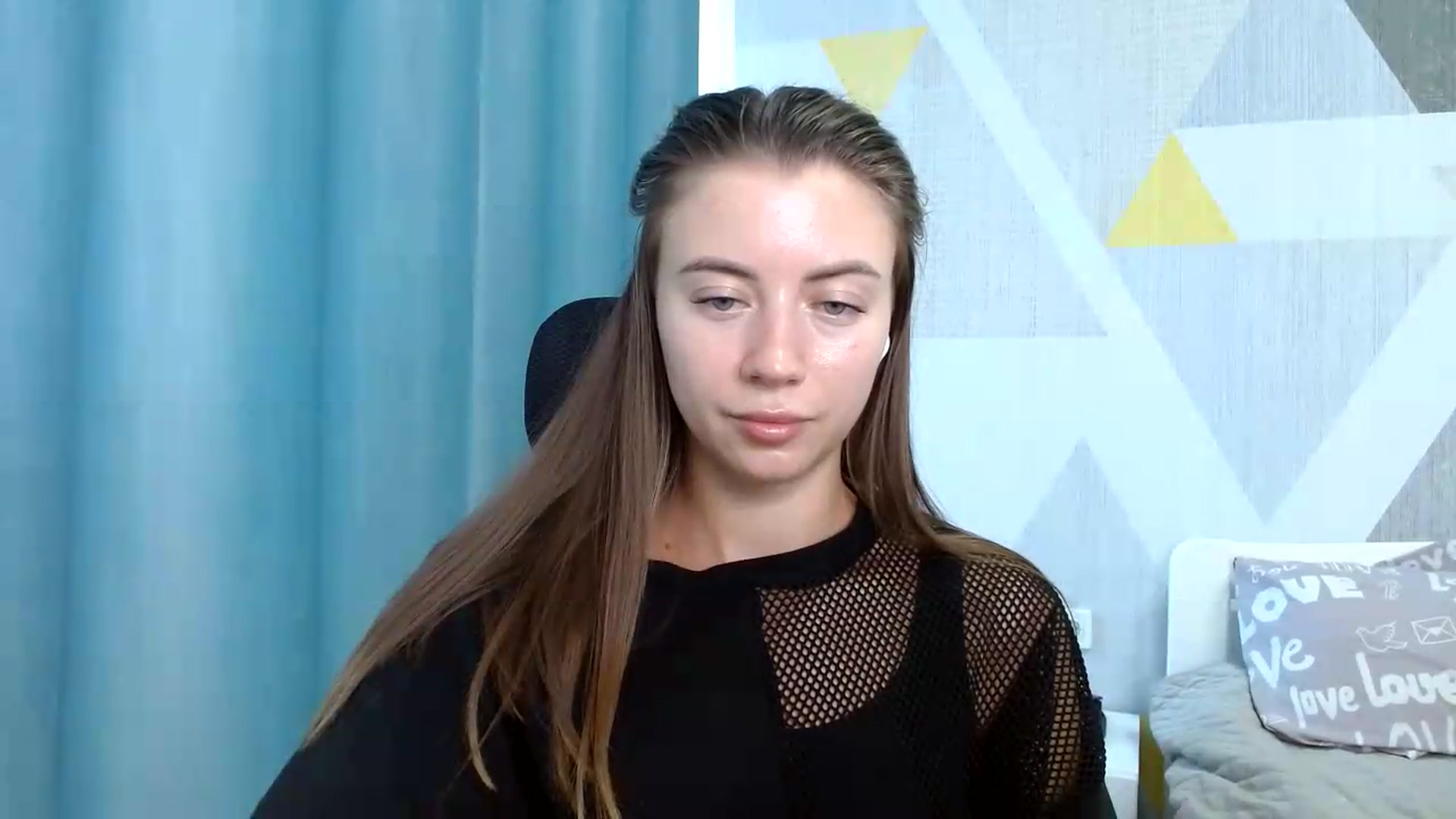 Gallery image thumbnail from Sulfate0's myfreecams stream on, 08/12/2026, 09:25 image 10 of 20