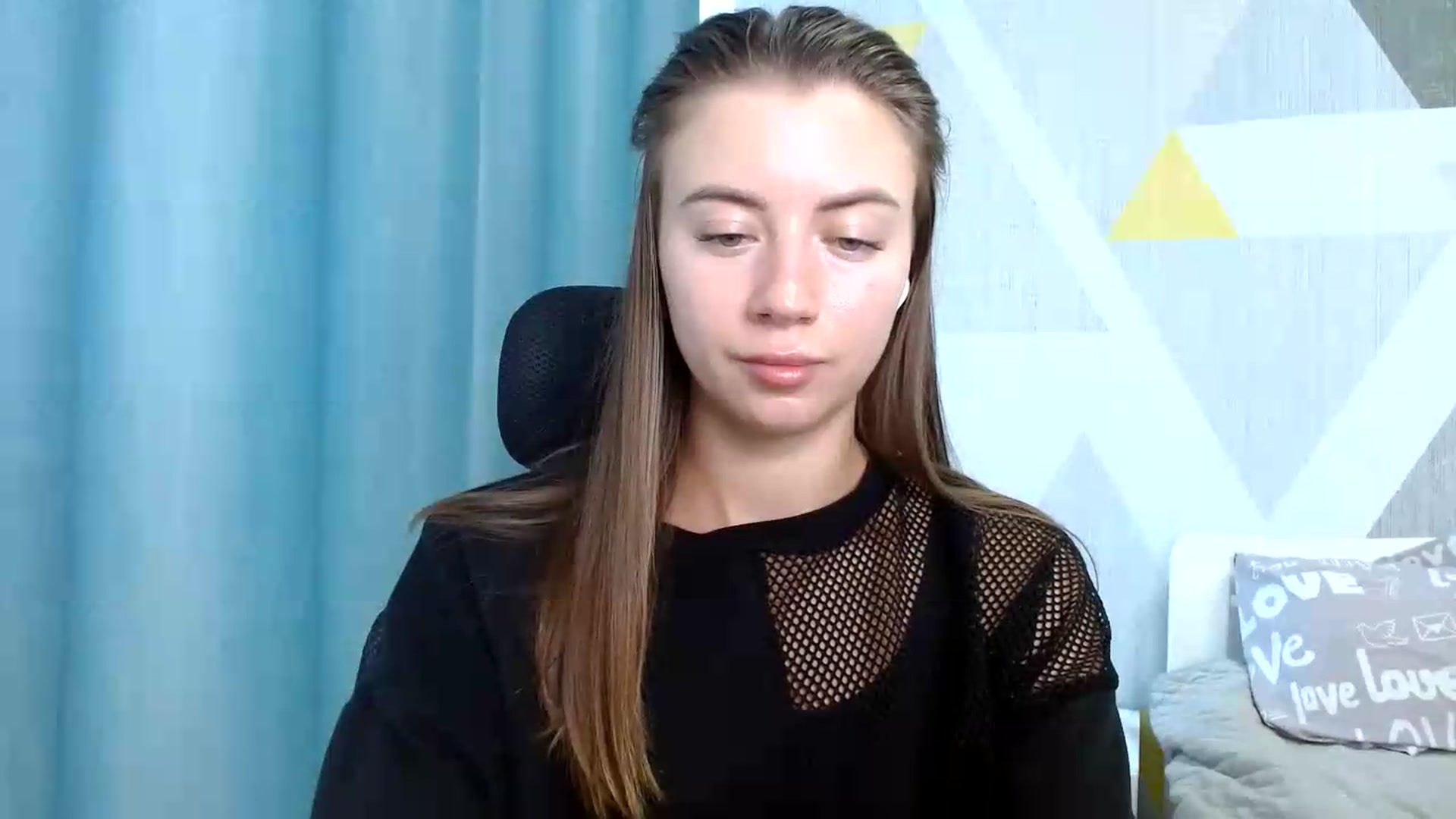 Gallery image thumbnail from Sulfate0's myfreecams stream on, 08/12/2026, 09:25 image 12 of 20