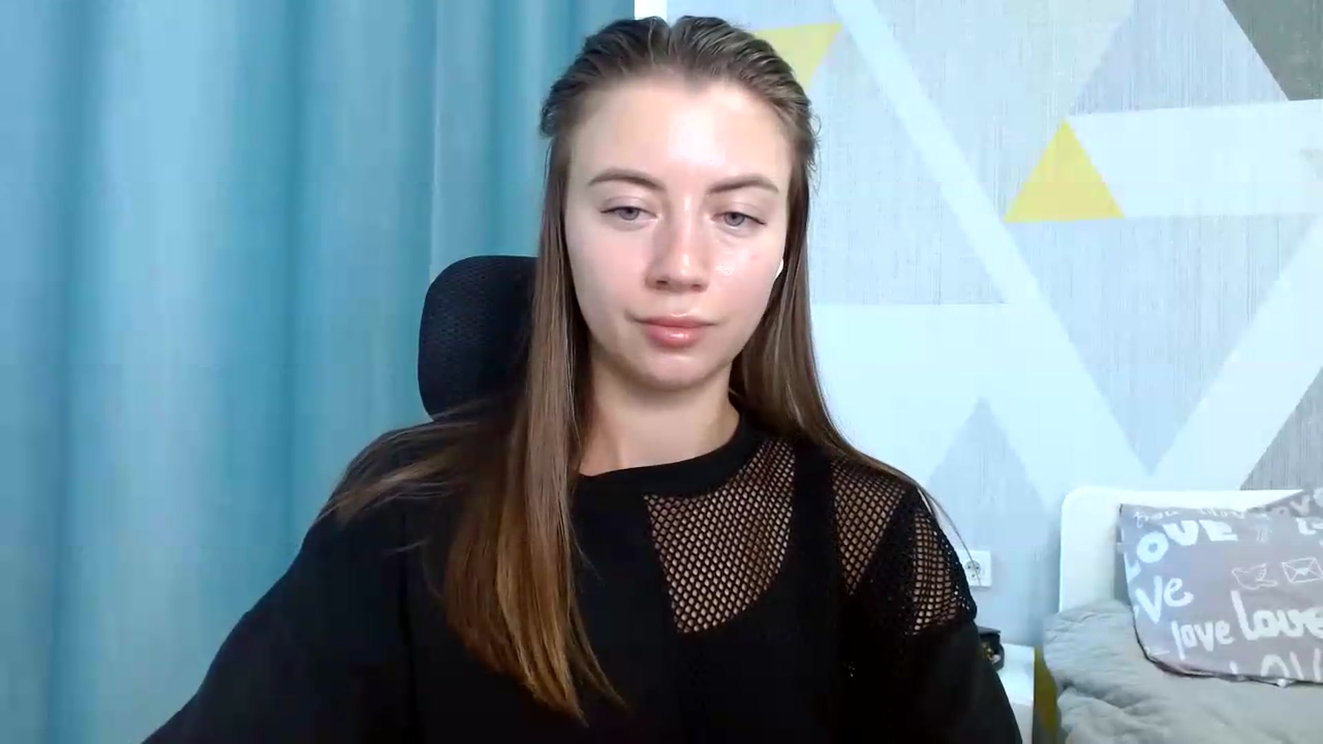 Gallery image thumbnail from Sulfate0's myfreecams stream on, 08/12/2026, 09:25 image 19 of 20