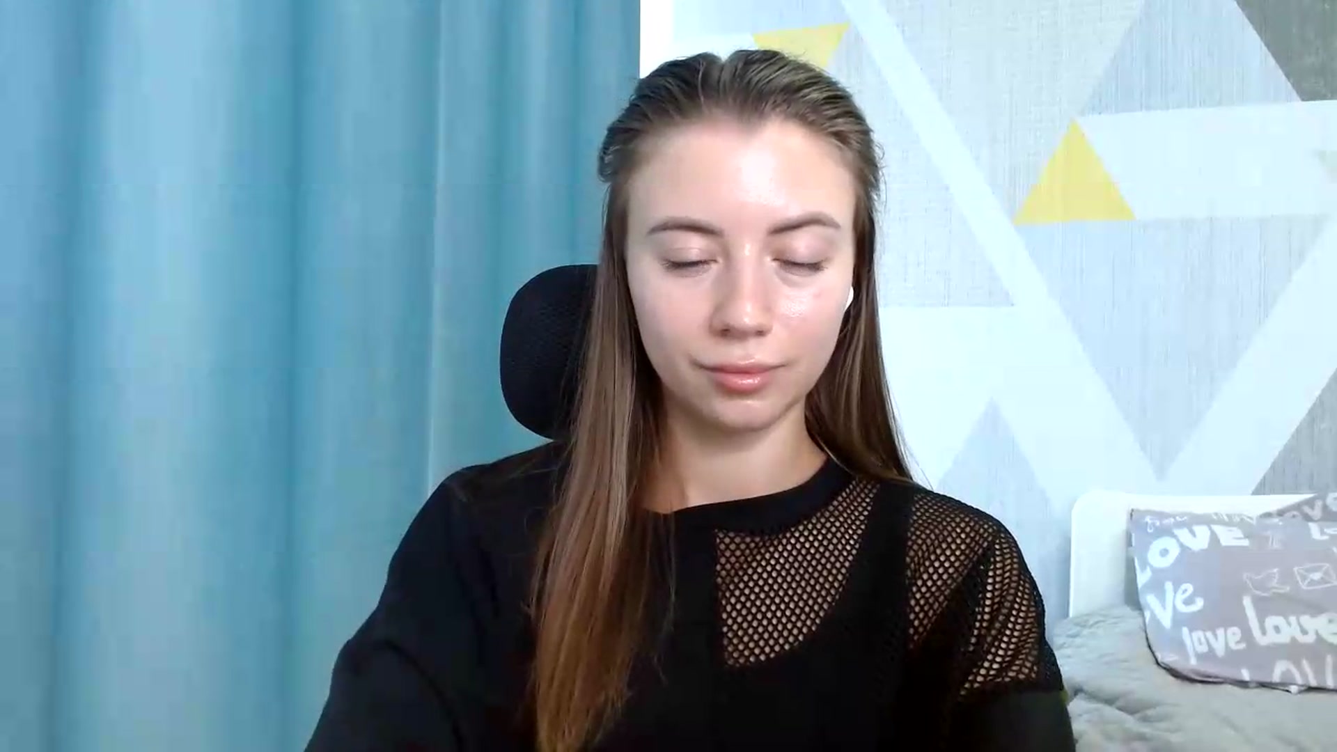 Gallery image thumbnail from Sulfate0's myfreecams stream on, 08/12/2026, 09:40 image 18 of 20