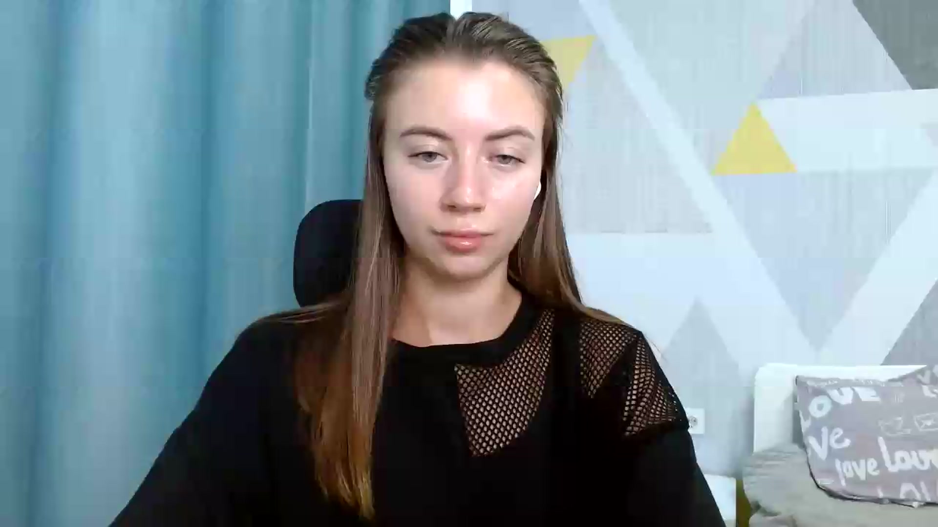 Gallery image thumbnail from Sulfate0's myfreecams stream on, 08/12/2026, 10:39 image 19 of 20