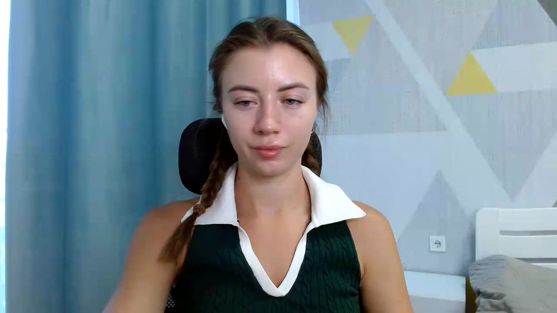 Gallery image thumbnail from Sulfate0's myfreecams stream on, 08/13/2026, 07:37 image 18 of 20