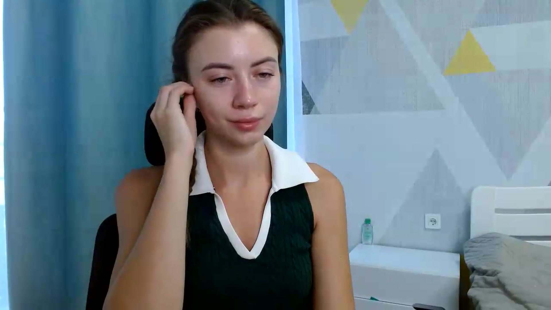 Gallery image thumbnail from Sulfate0's myfreecams stream on, 08/13/2026, 07:37 image 2 of 20
