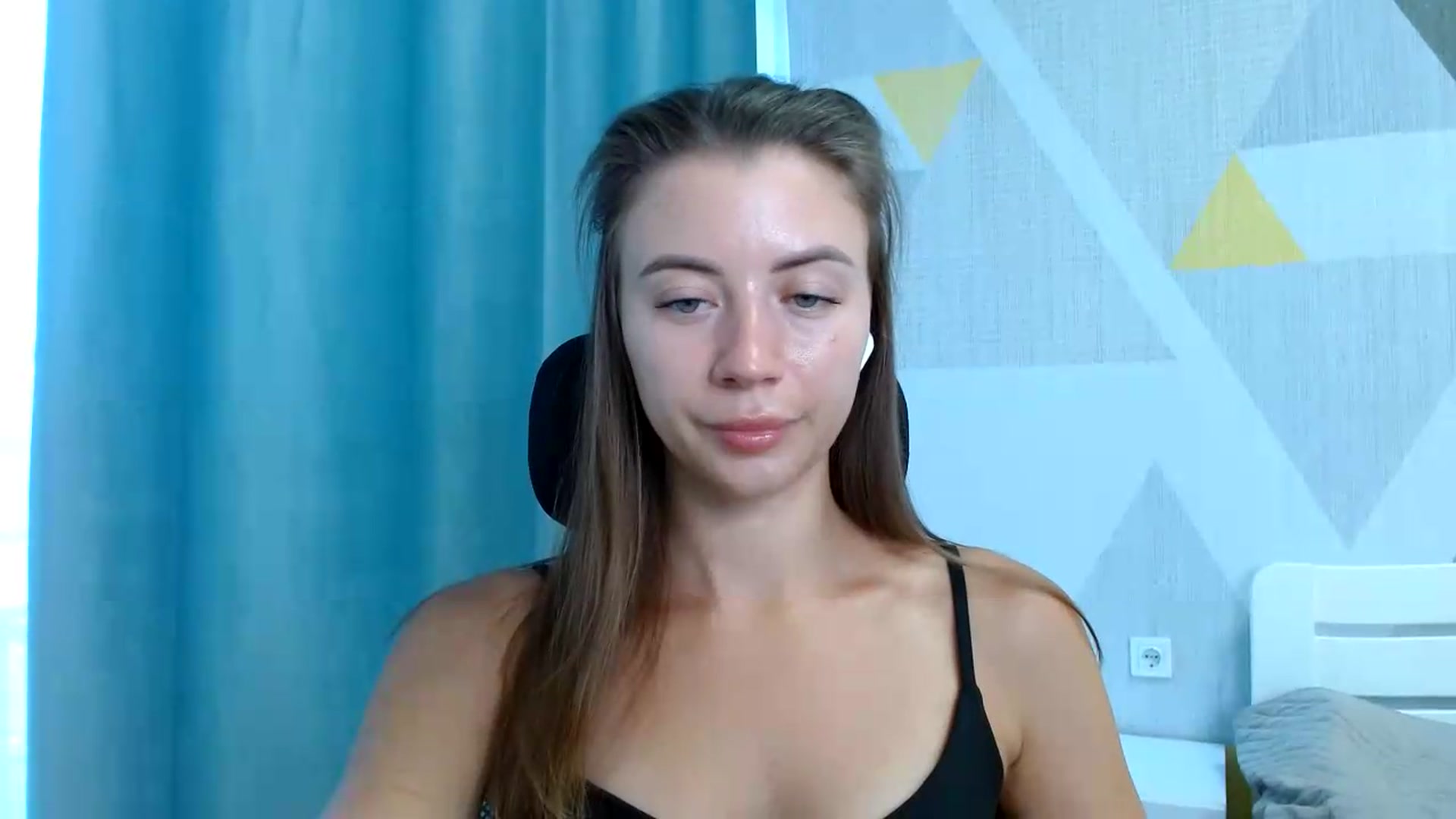 Gallery image thumbnail from Sulfate0's myfreecams stream on, 08/15/2026, 08:50 image 2 of 20