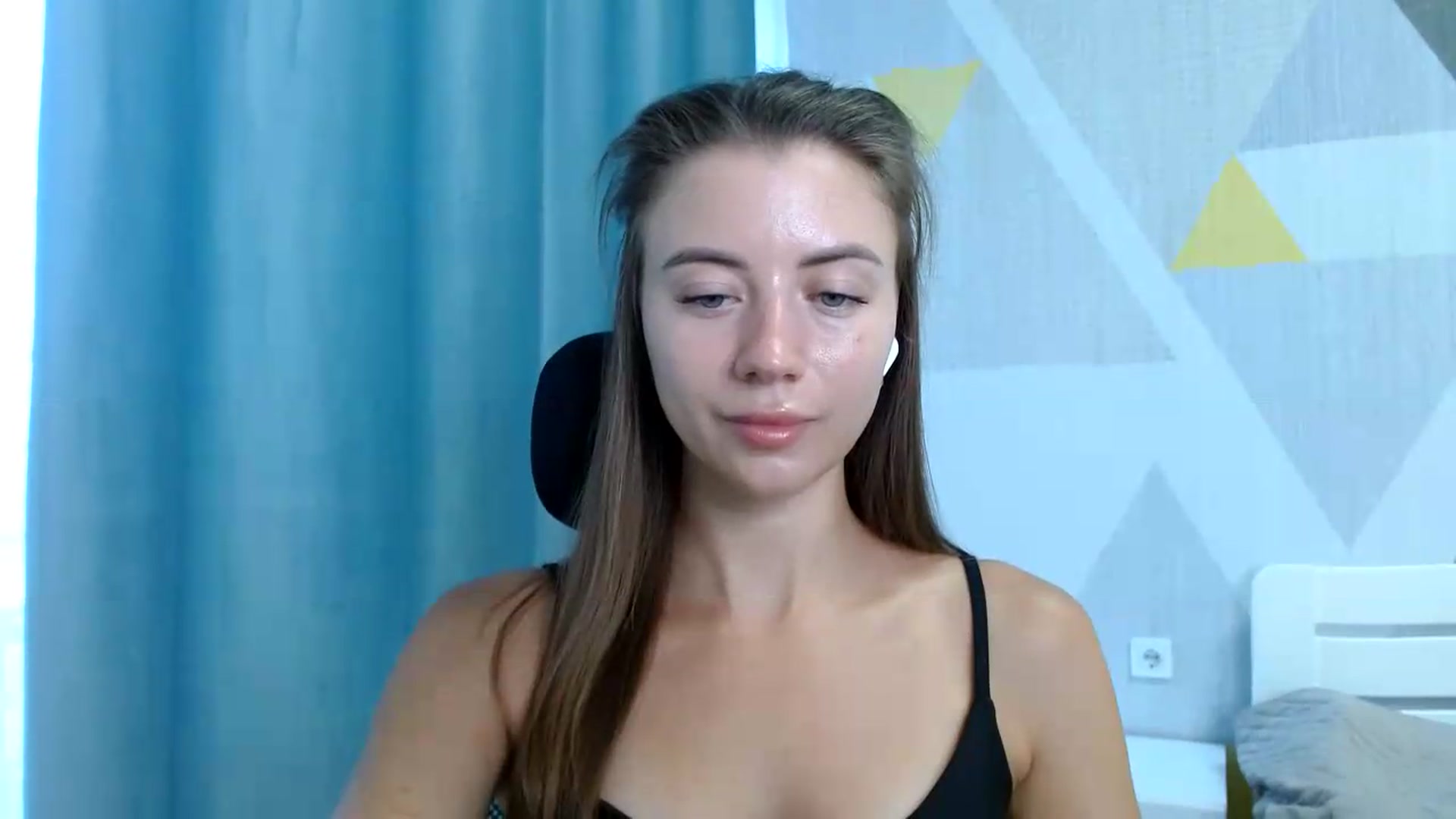 Gallery image thumbnail from Sulfate0's myfreecams stream on, 08/15/2026, 08:50 image 8 of 20