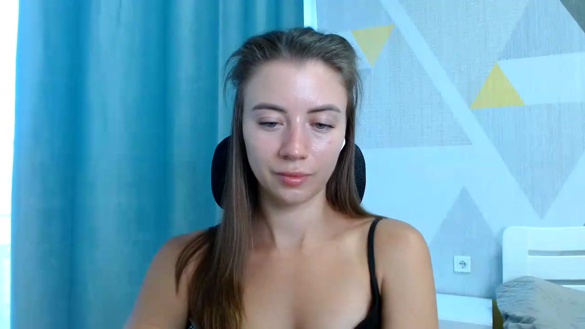 Gallery image thumbnail from Sulfate0's myfreecams stream on, 08/15/2026, 08:50 image 6 of 20