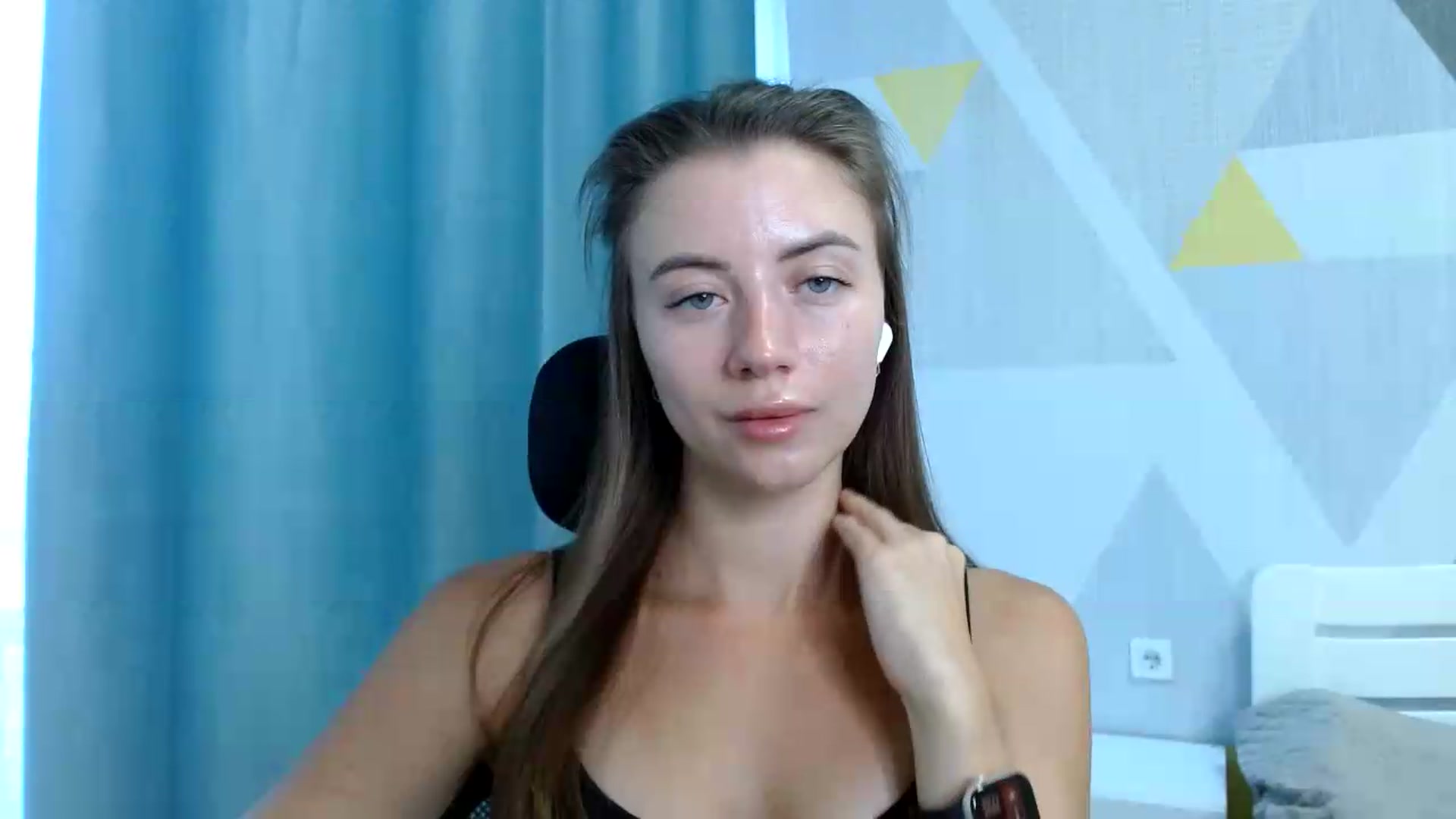 Gallery image thumbnail from Sulfate0's myfreecams stream on, 08/15/2026, 08:50 image 7 of 20