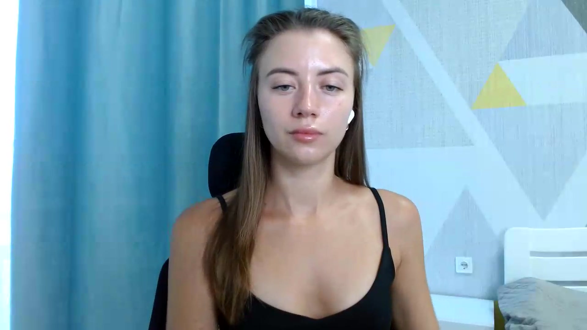 Gallery image thumbnail from Sulfate0's myfreecams stream on, 08/15/2026, 08:50 image 9 of 20